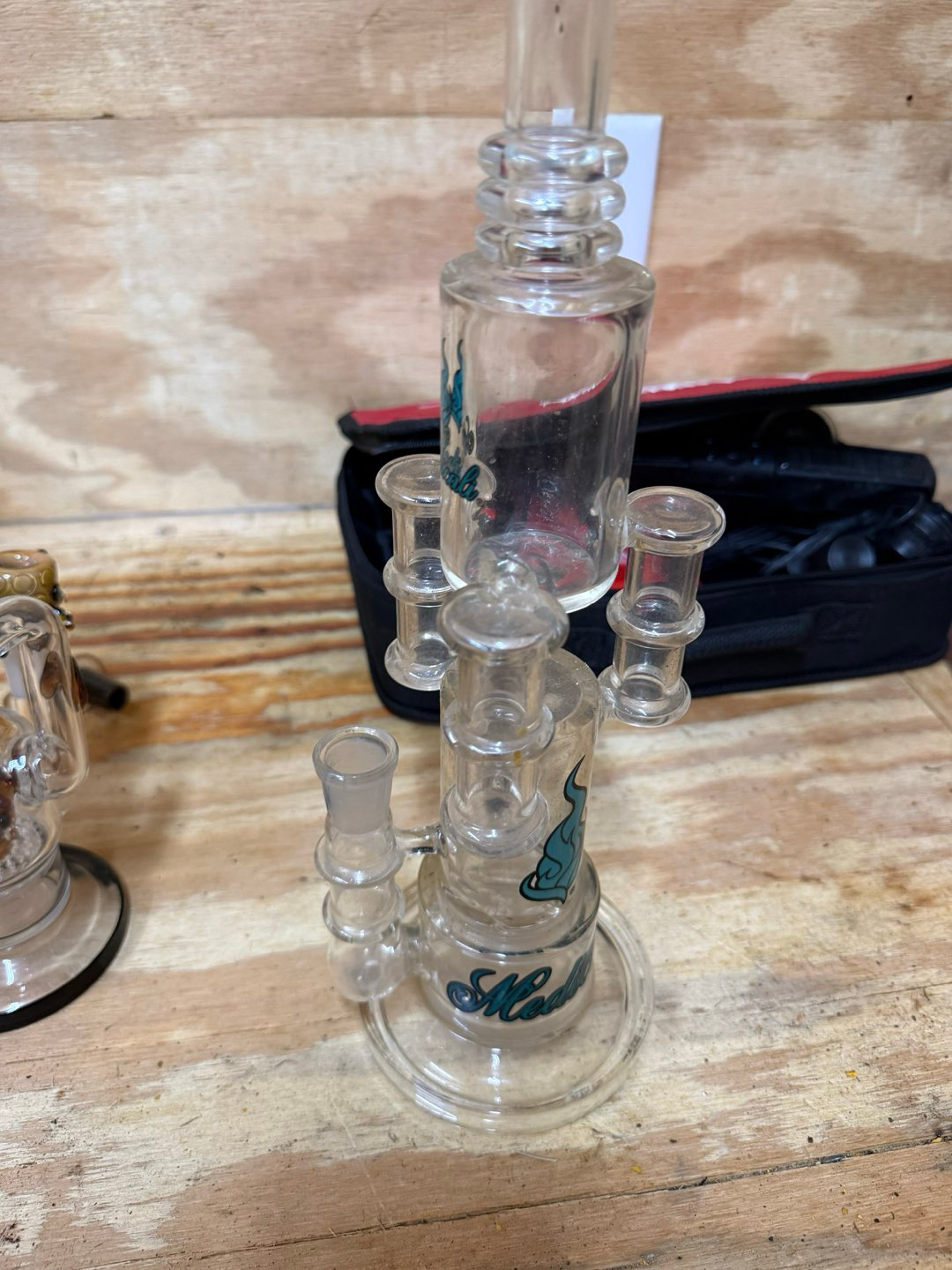 Preview pic of Big medicali recycler