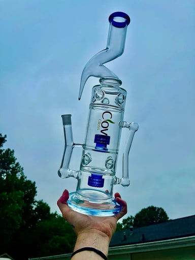 Preview pic of Super tall and thick clover recycler