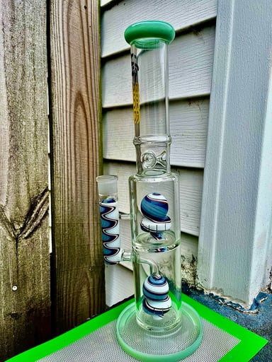 Preview pic of HyBird wig wag double filter bong
