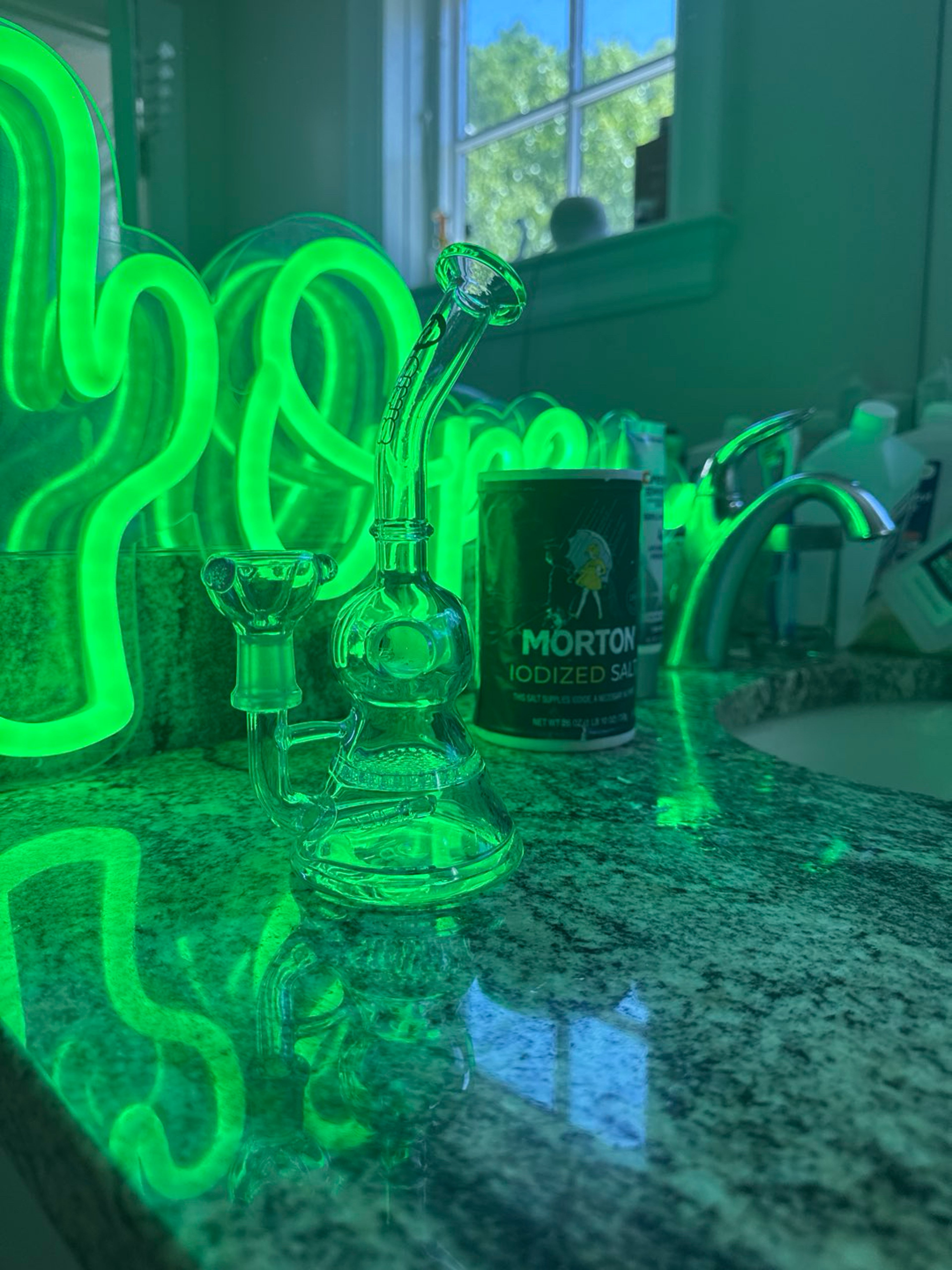 Unique Strio piece image 0