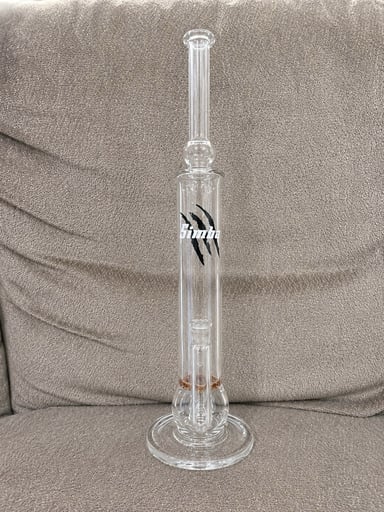 Preview pic of Simba 18” fritted disc perc bong + ash catcher