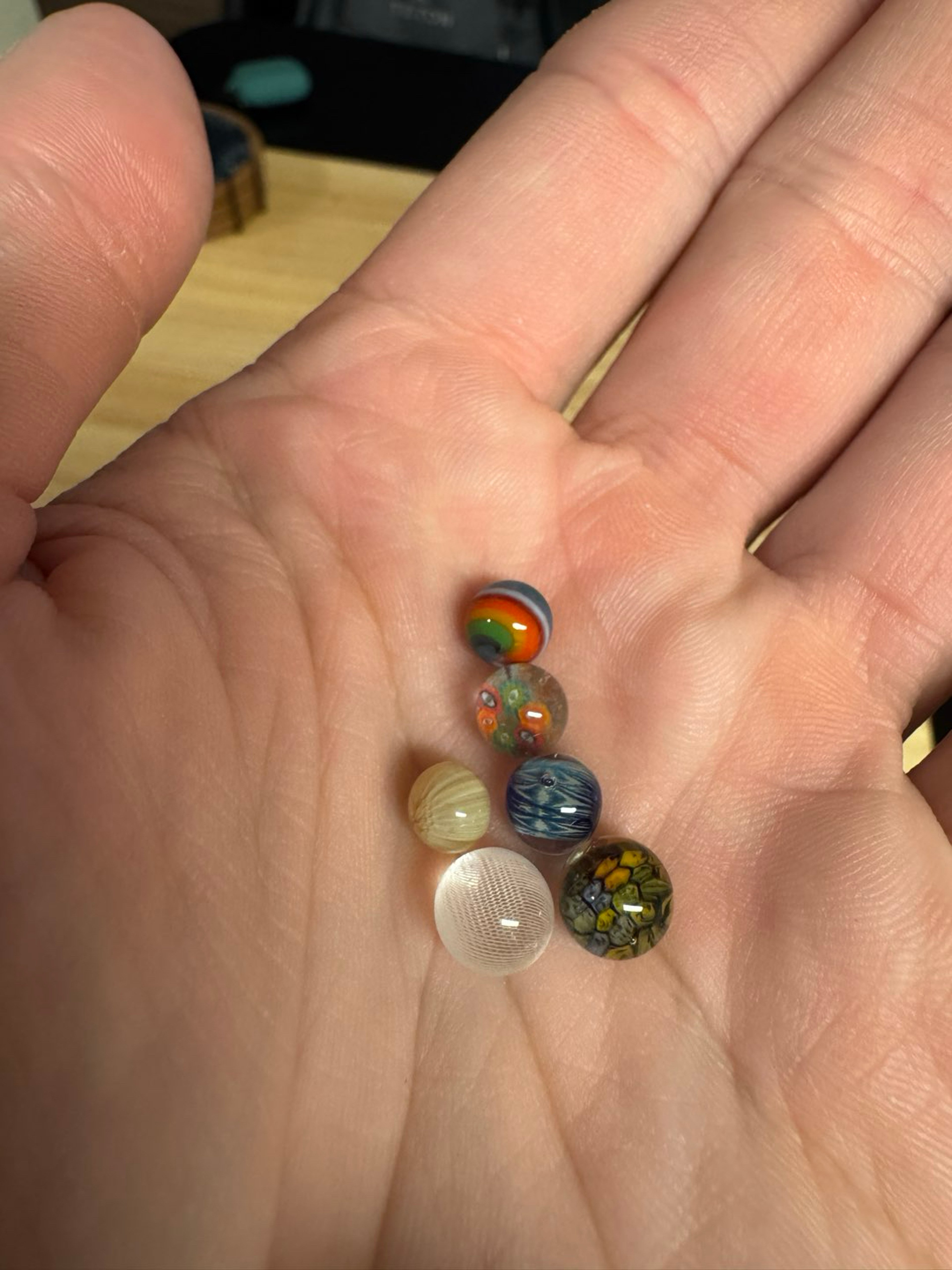 Preview pic of Banjo, teurfs, blue soldier & more pearls