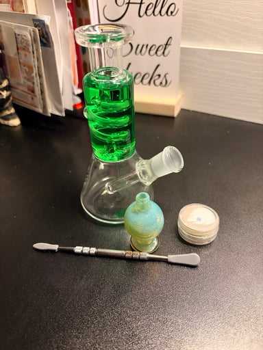 Preview pic of Mini freezable glycerin bong