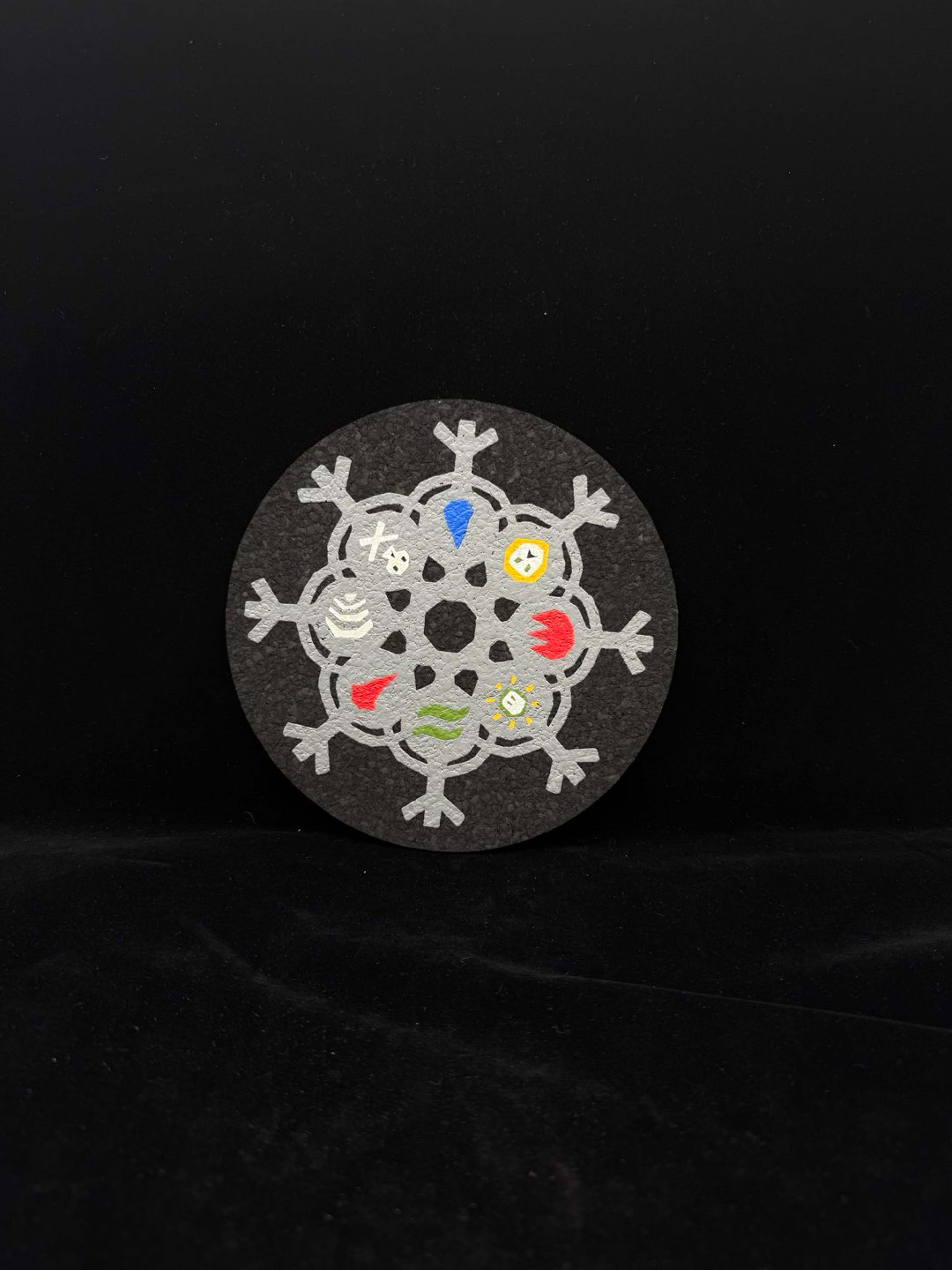 Preview pic of SIGNED le99 Snowflake Mat by Tugboat Tony x Moodmat