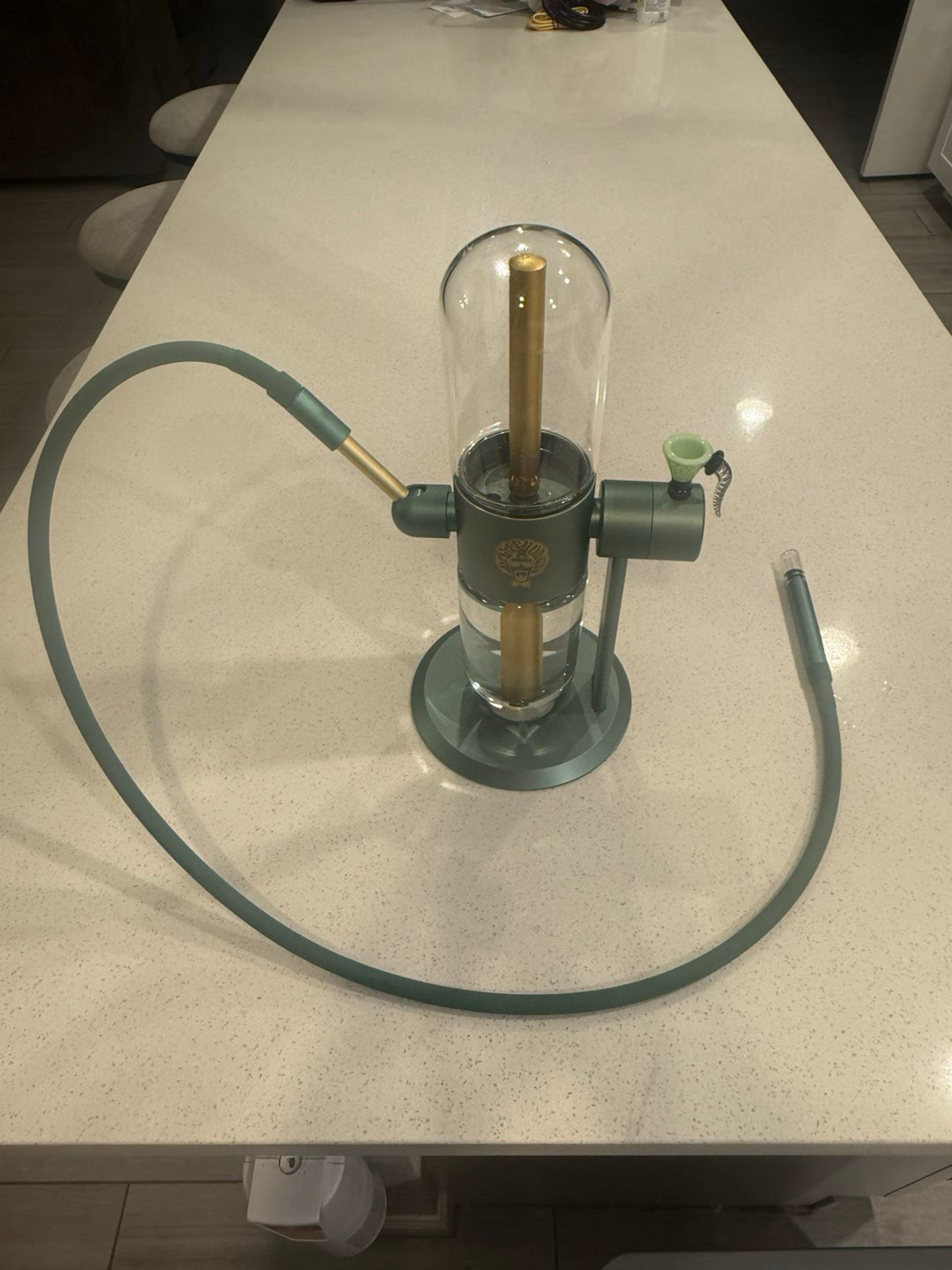Preview pic of Stündenglass Gravity Bong