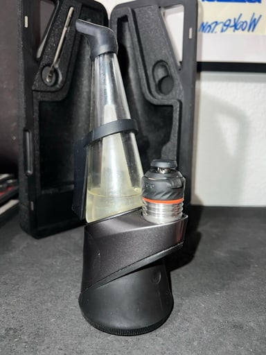 Preview pic of Puffco Peak Pro