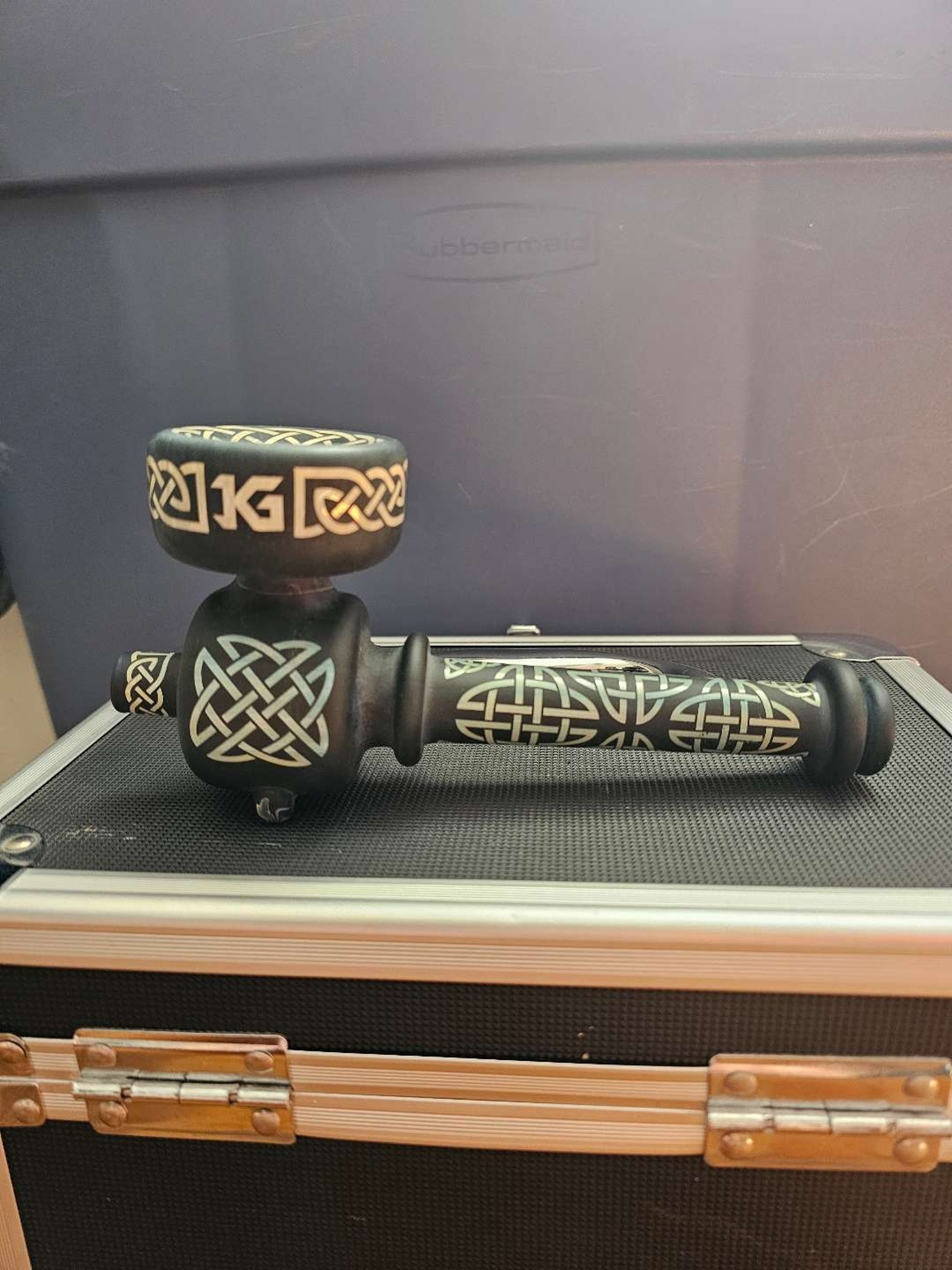 Kravin glass peace pipe image 0