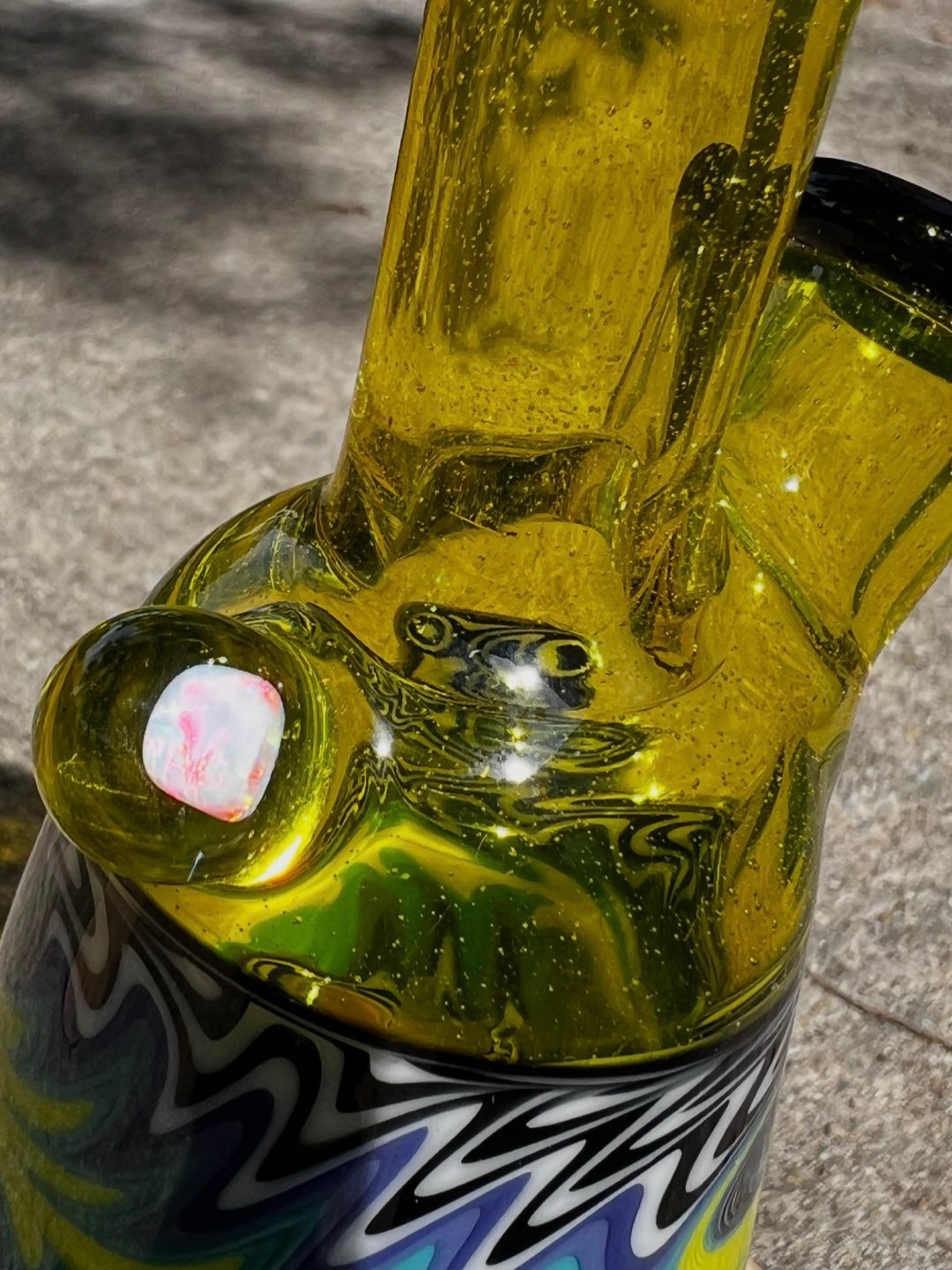 Preview pic of Antho805 glass 6” chuggmeister.