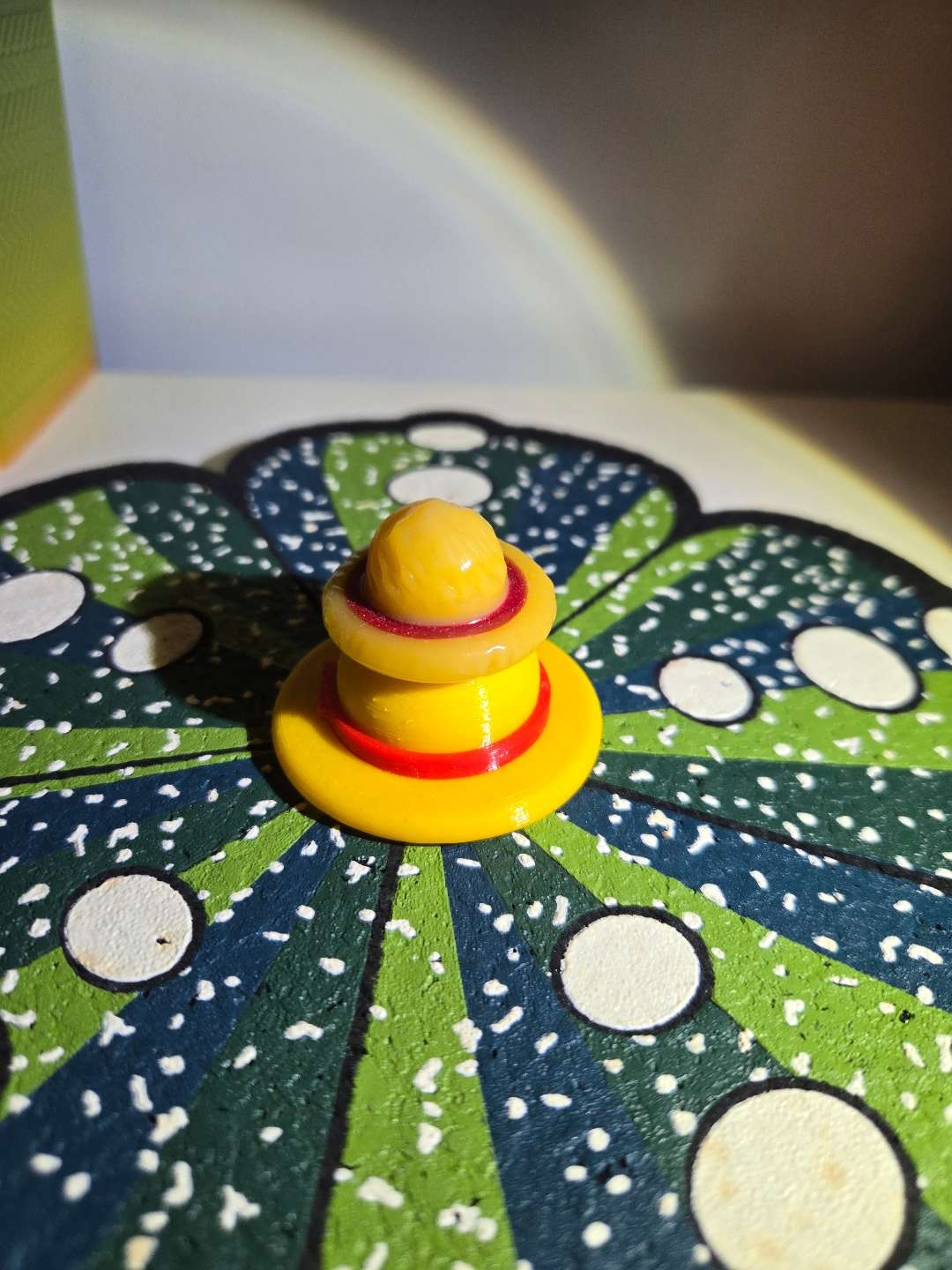 Preview pic of R2 GLASS LUFFY HAT SLURPER CAP