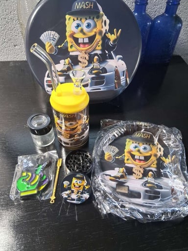 Preview pic of SpongeBob glass bubbler kit