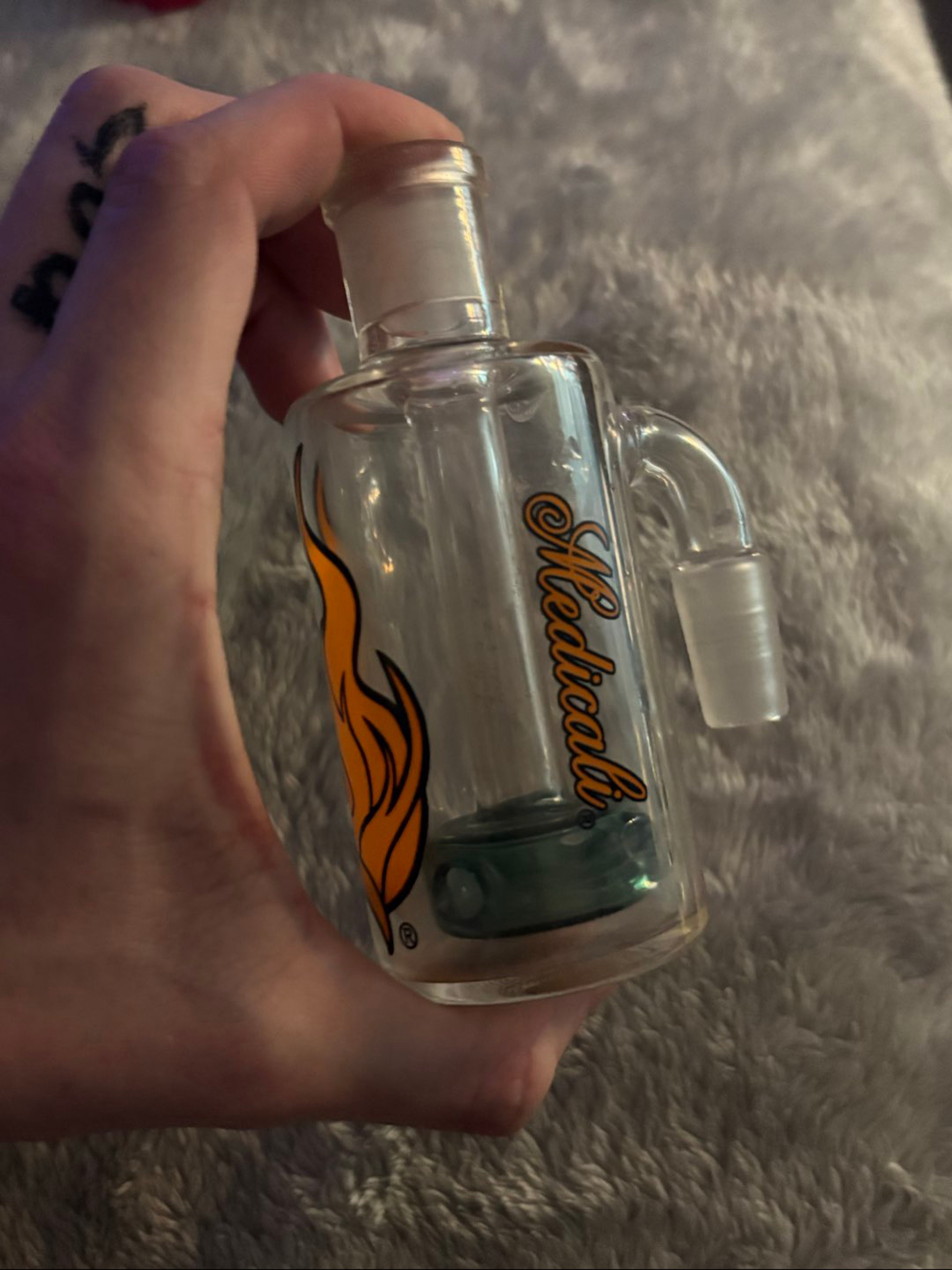 Preview pic of *MEDICALI* 14mm 4 Hole Puck Ash Catcher 🔥🔥