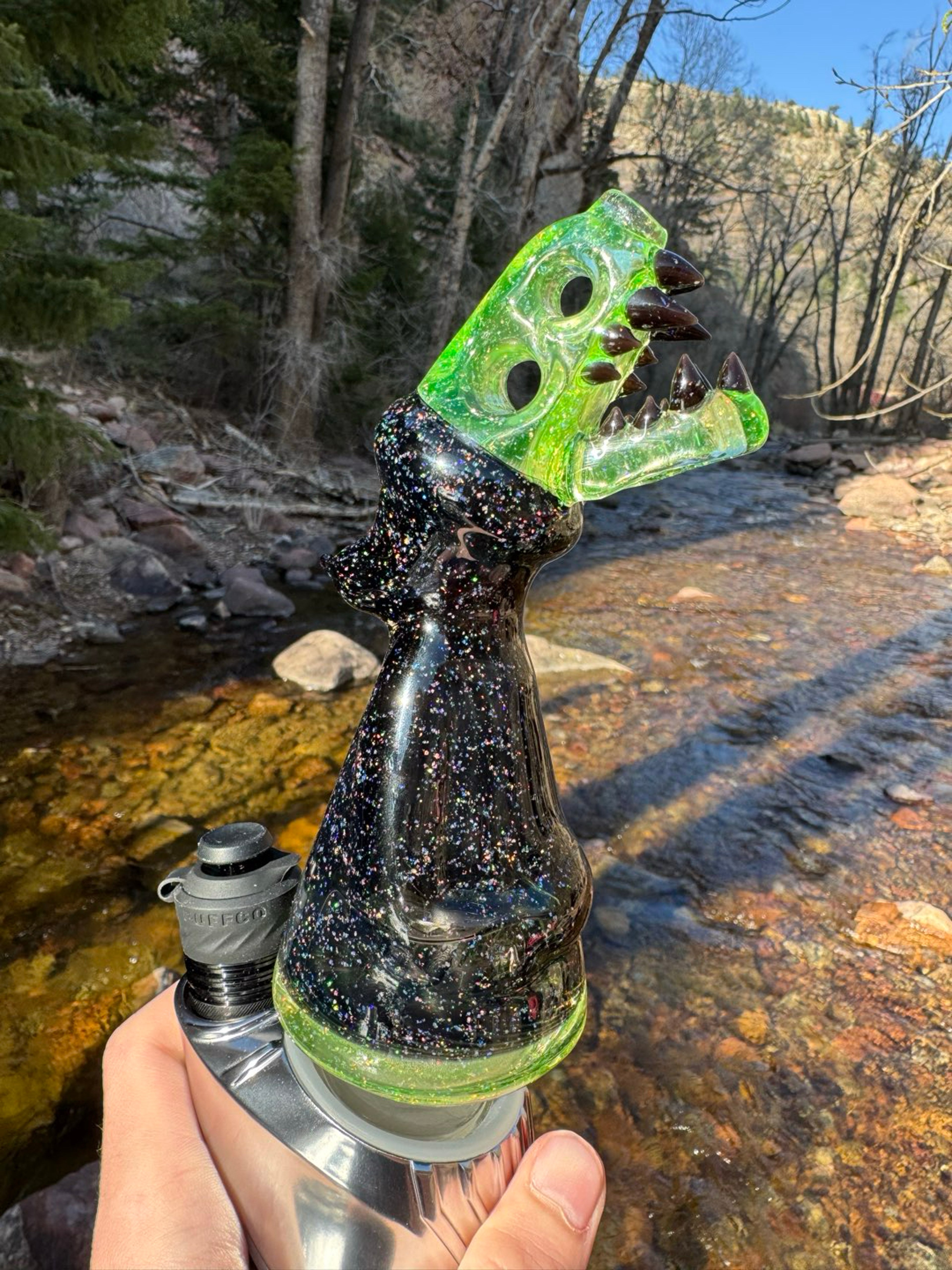 Preview pic of Enuff glass puffco top