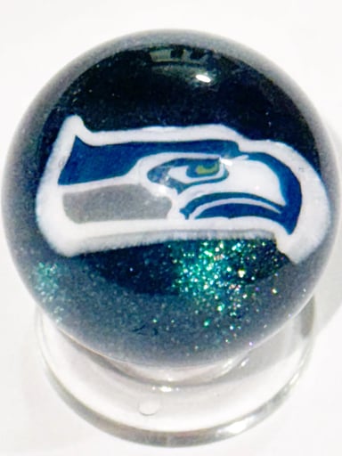Preview pic of Keys Glass Seahawks Marble