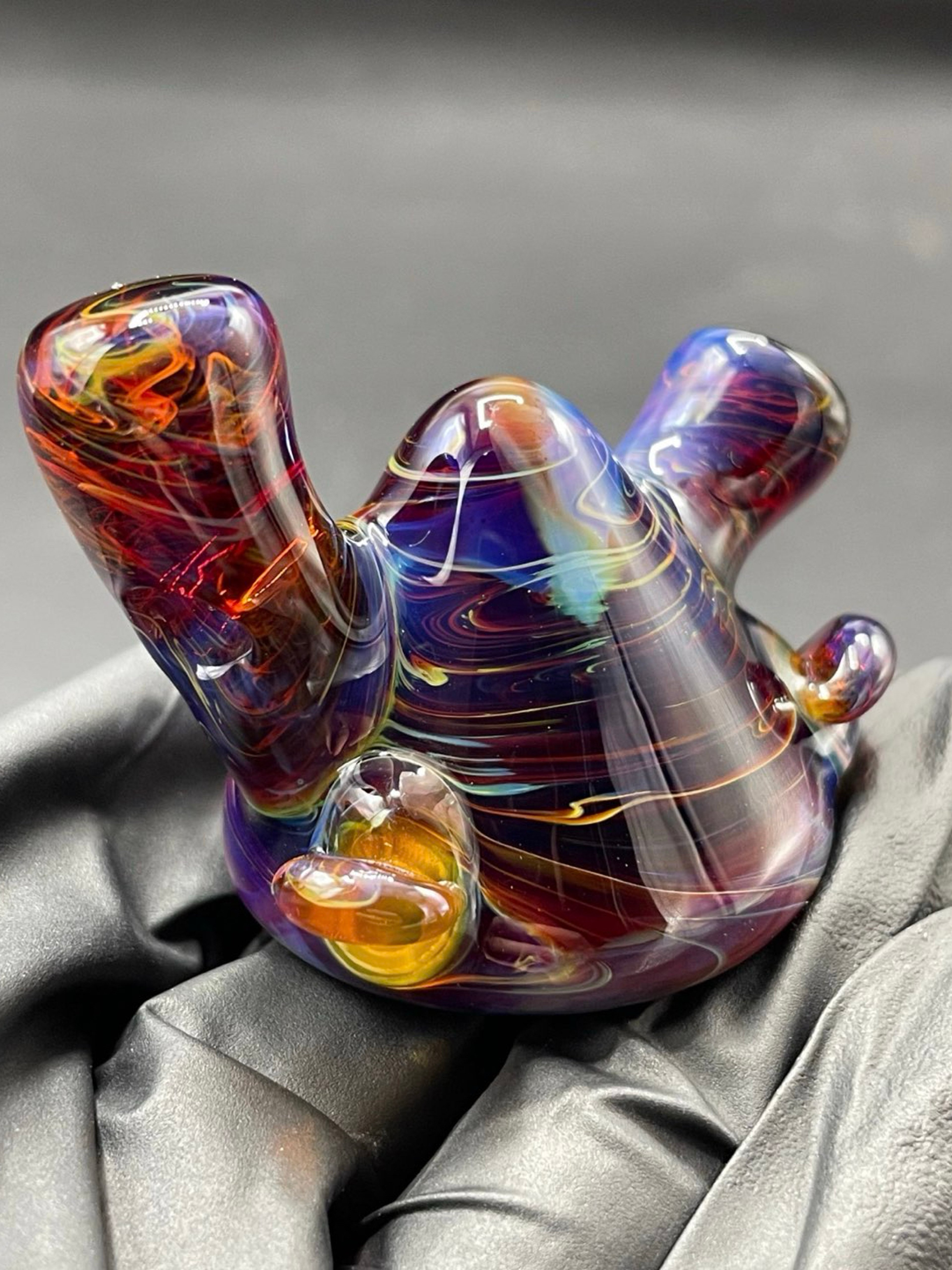 Preview pic of Lerk the World - Head Pendant