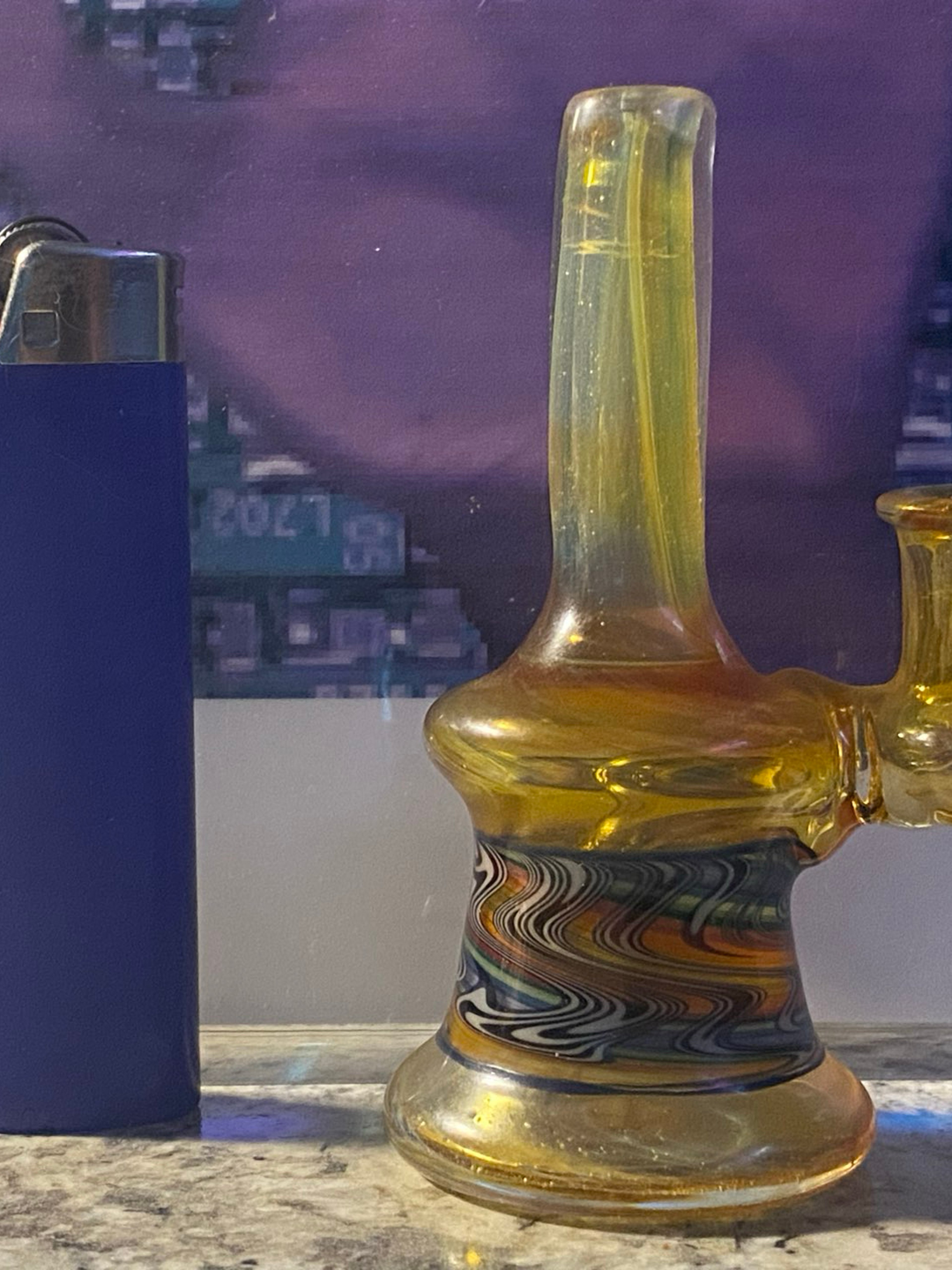 Preview pic of Fun custom wig wag mini banger hanger