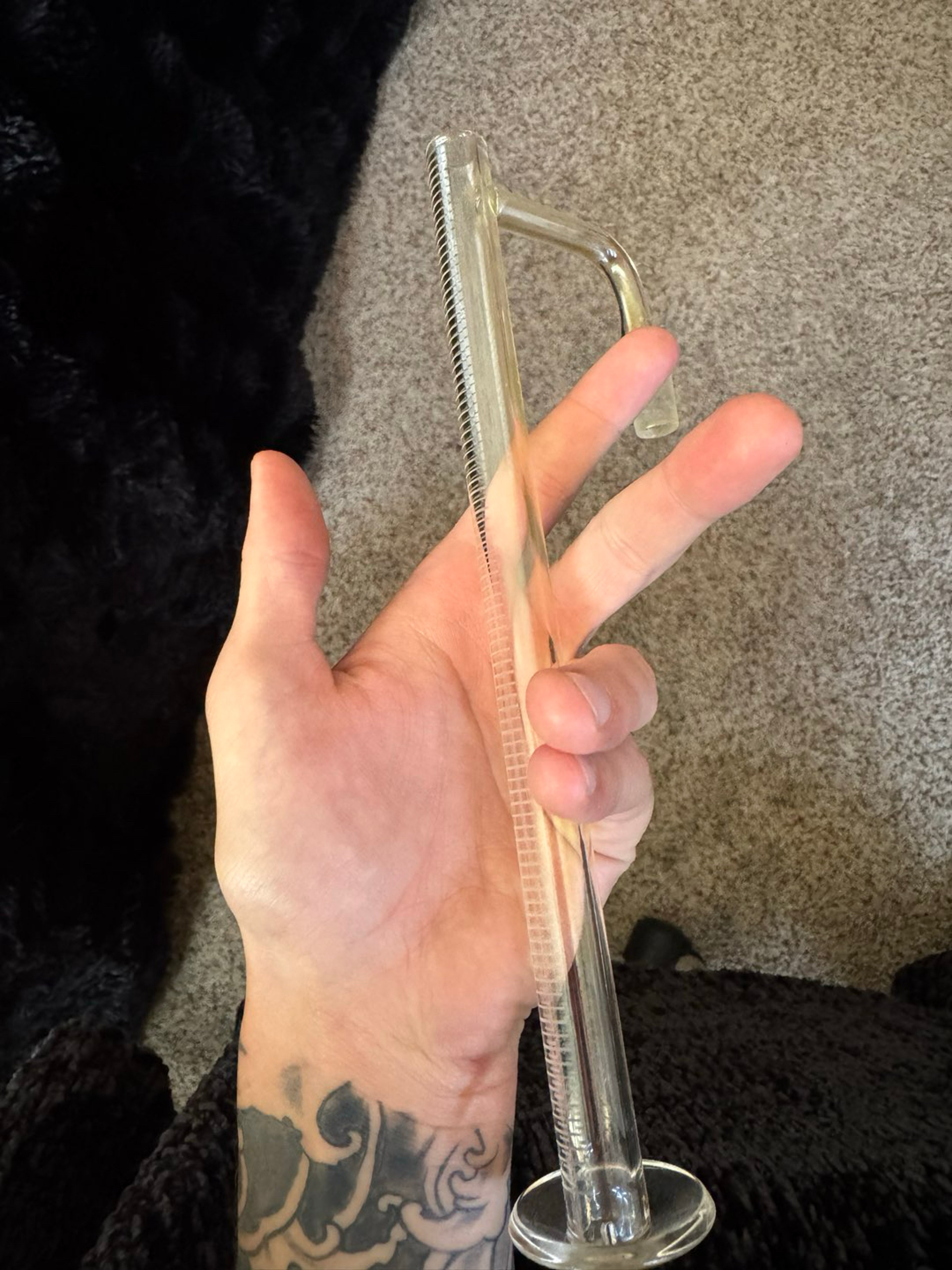 Preview pic of Giant 240mm banger