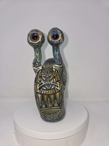 Preview pic of Dabber Jones x Sam Cloutier 2023 Fully Carved Gary the Snail Rig