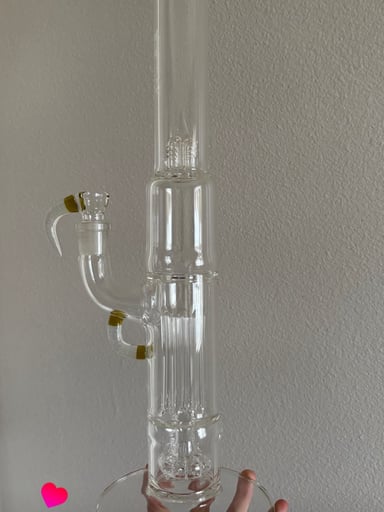 Preview pic of Sovereignty Glass Cropal Pillar