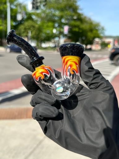 Preview pic of Opal & Dichro Wag Sherlock
