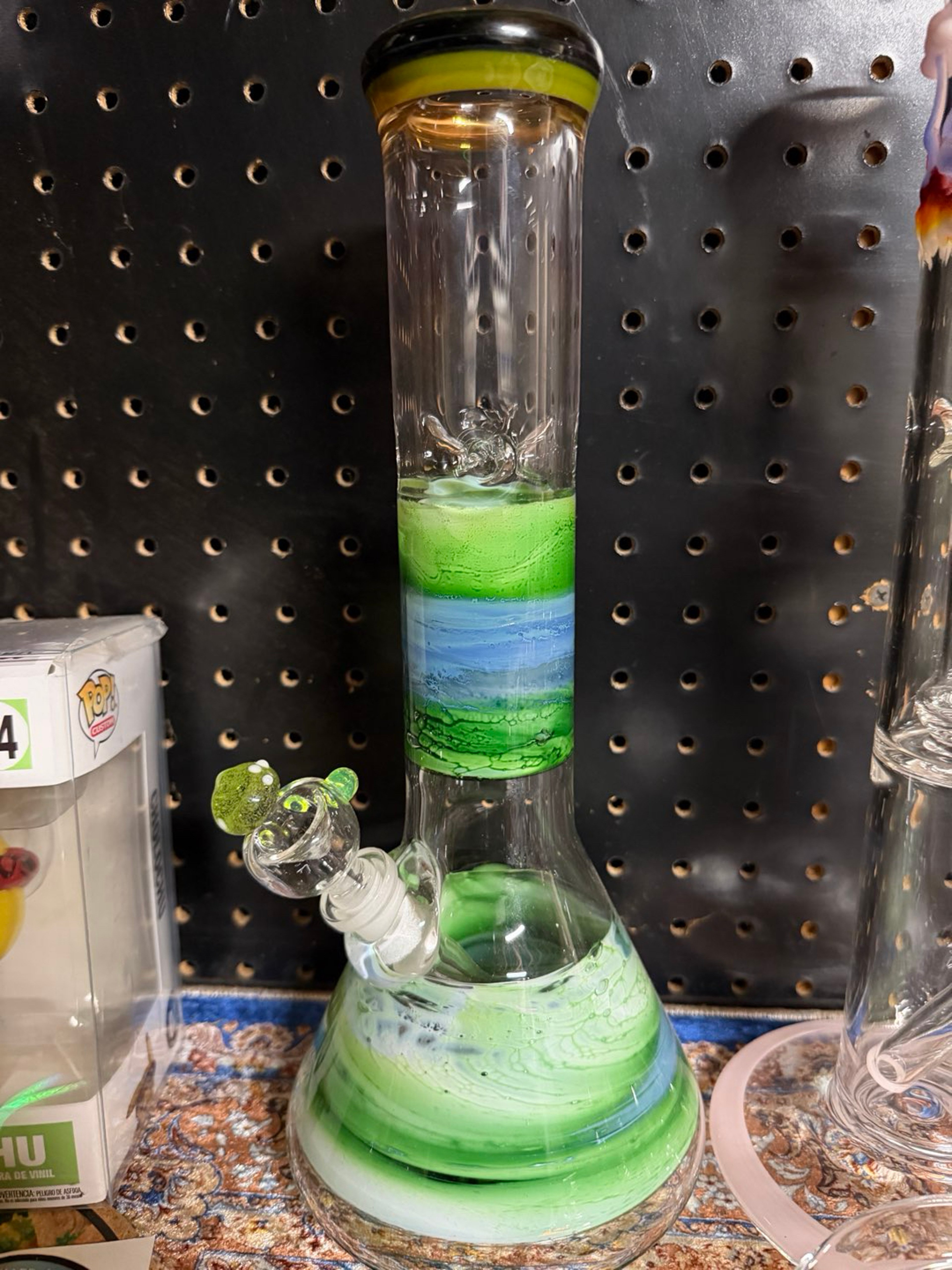 Preview pic of Beaker