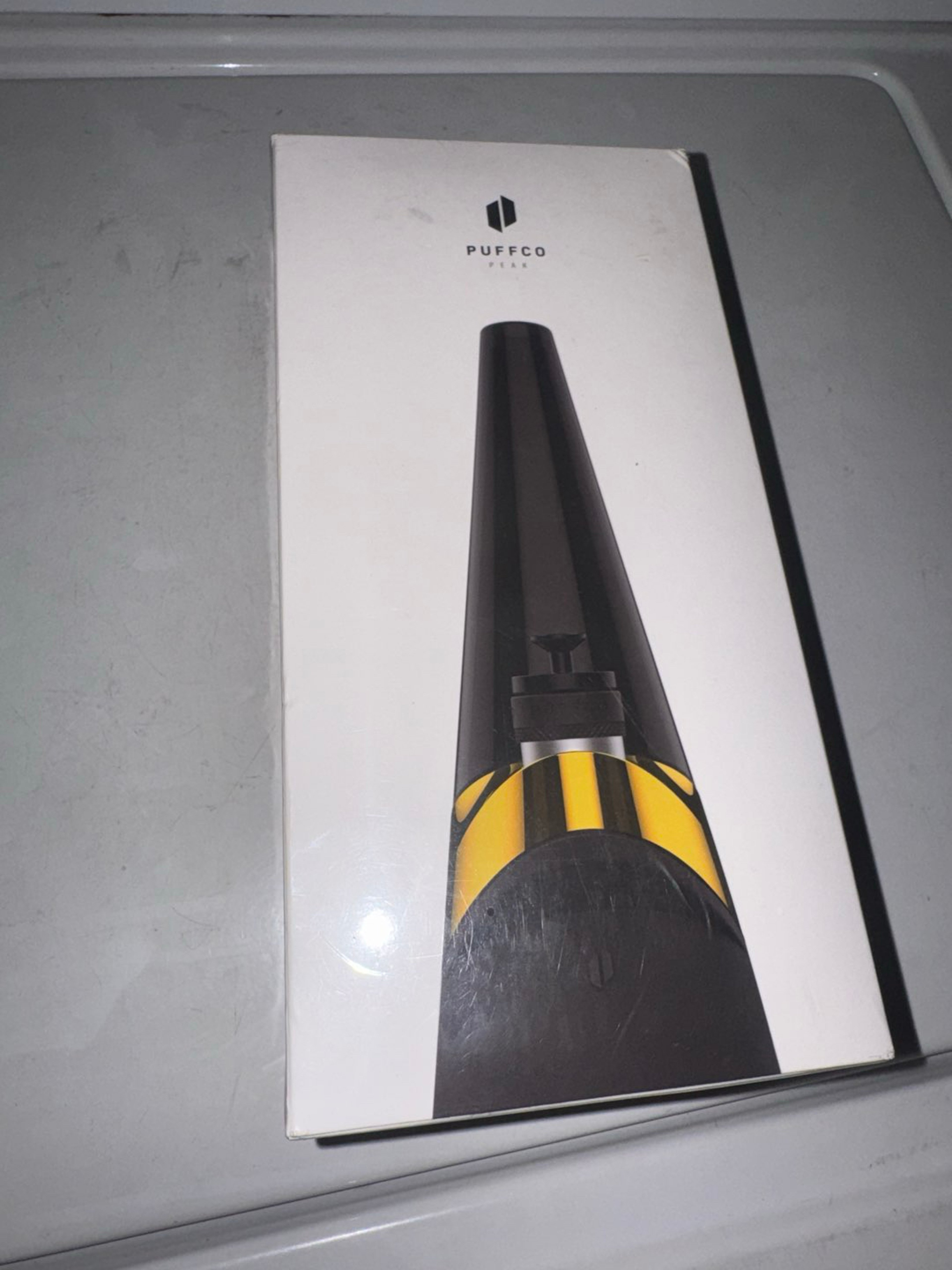 Preview pic of PUFFCO PEAK PHANTOM