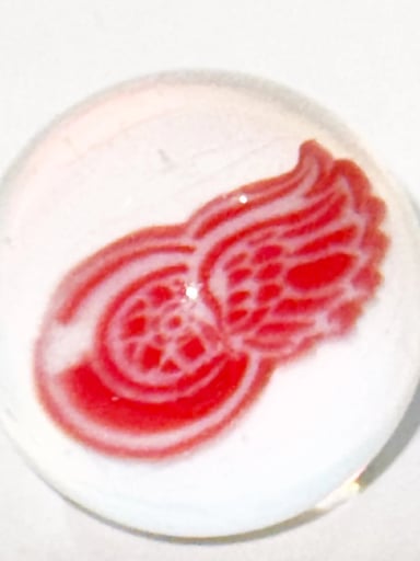 Preview pic of Keys Glass Redwings Marble