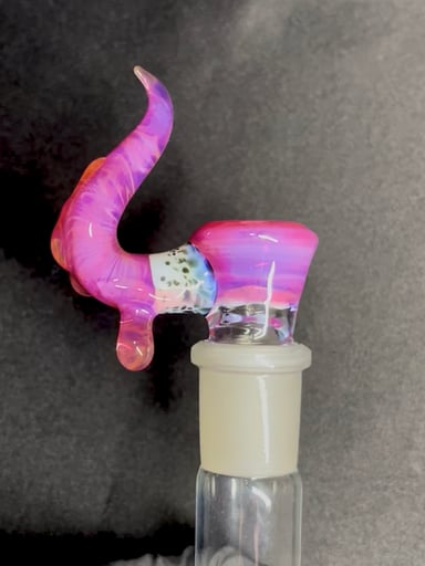 Preview pic of Transitional Telemagenta/UV Glopal 18mm slide