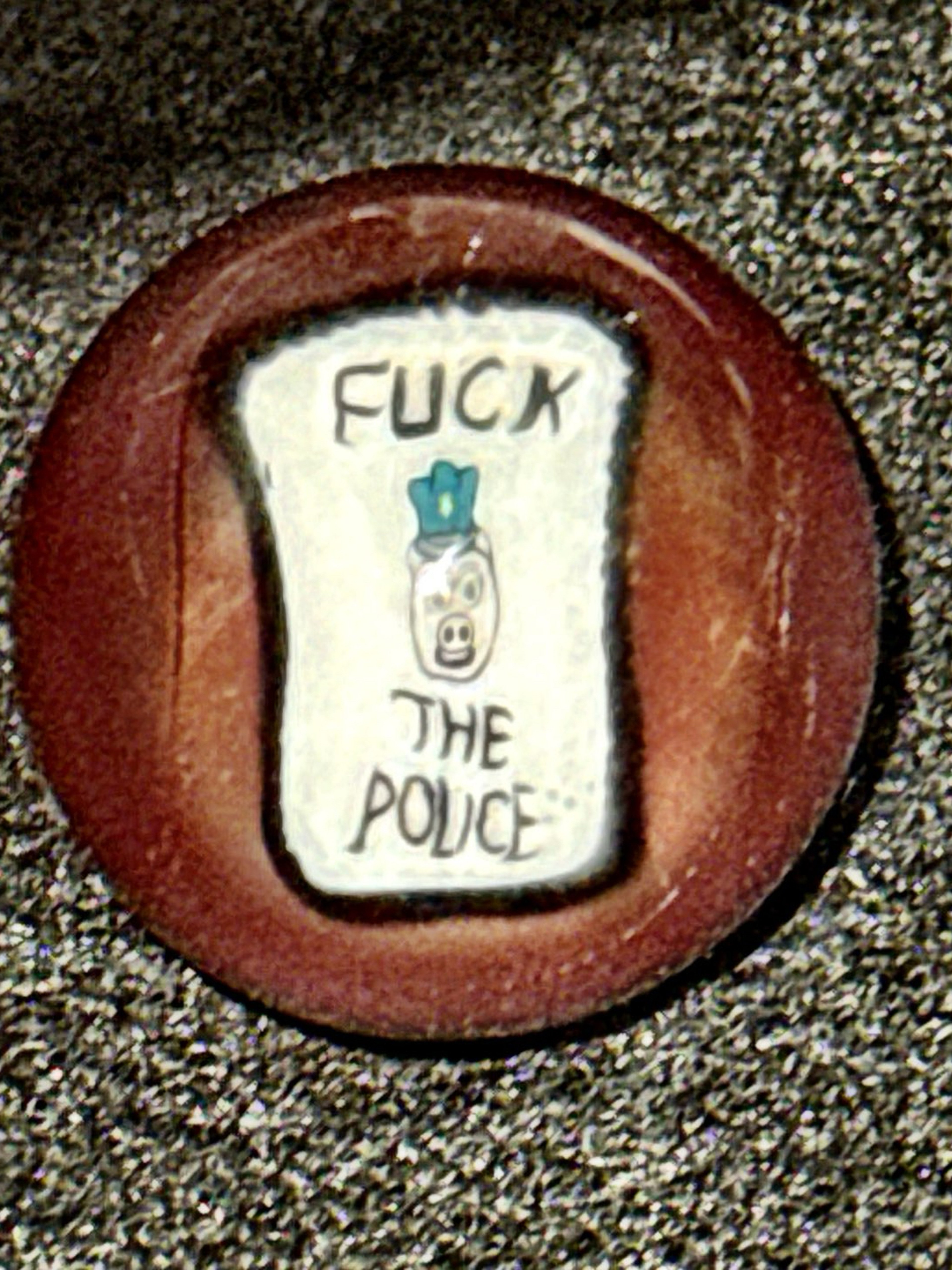 Preview pic of Keys Glass FUCK THE POLICE Marble