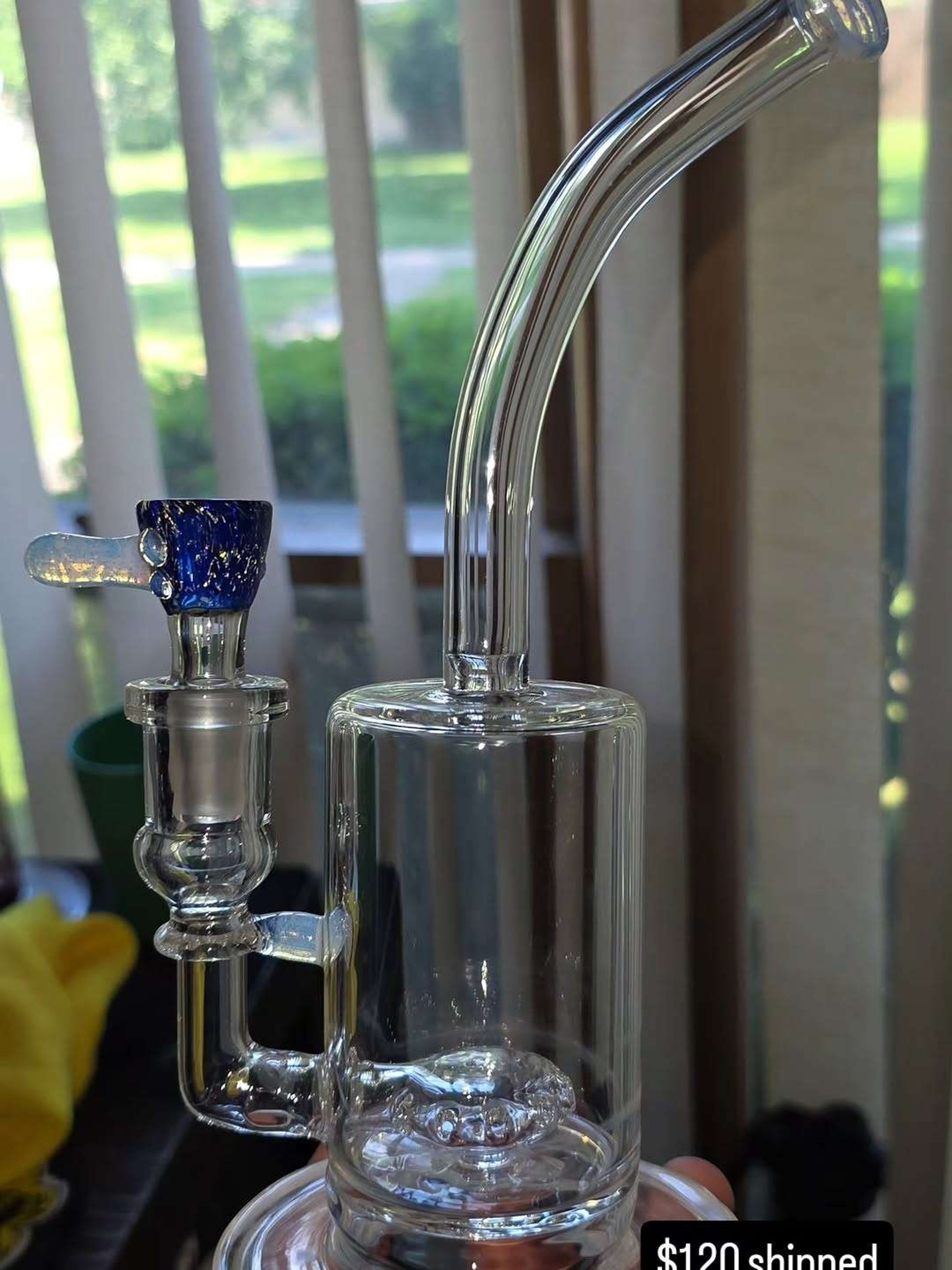 Secret white mini bong image 0