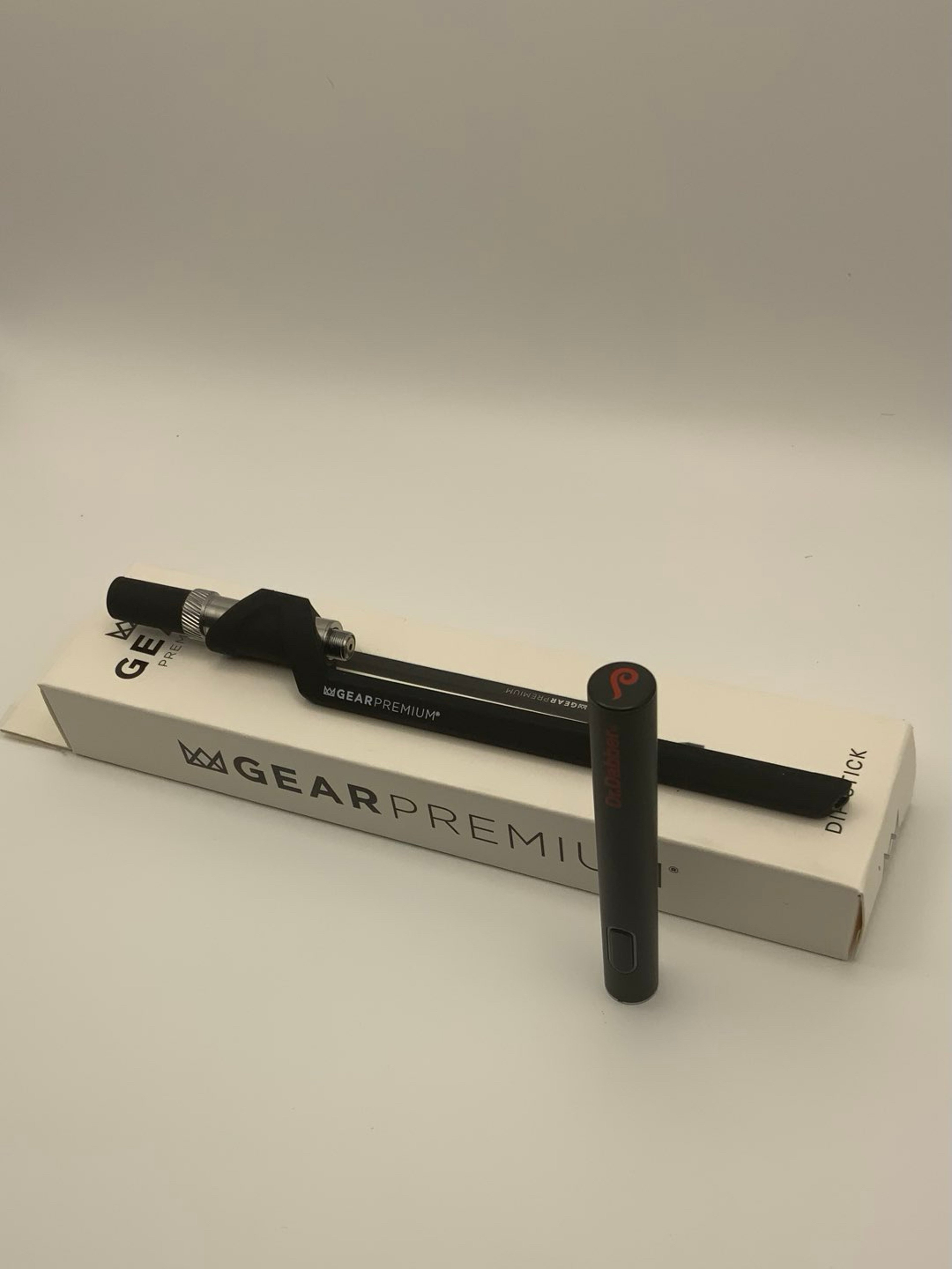 Preview pic of Dr Dabber 510 Battery & Gear Premium Dip Stick Vaporizer