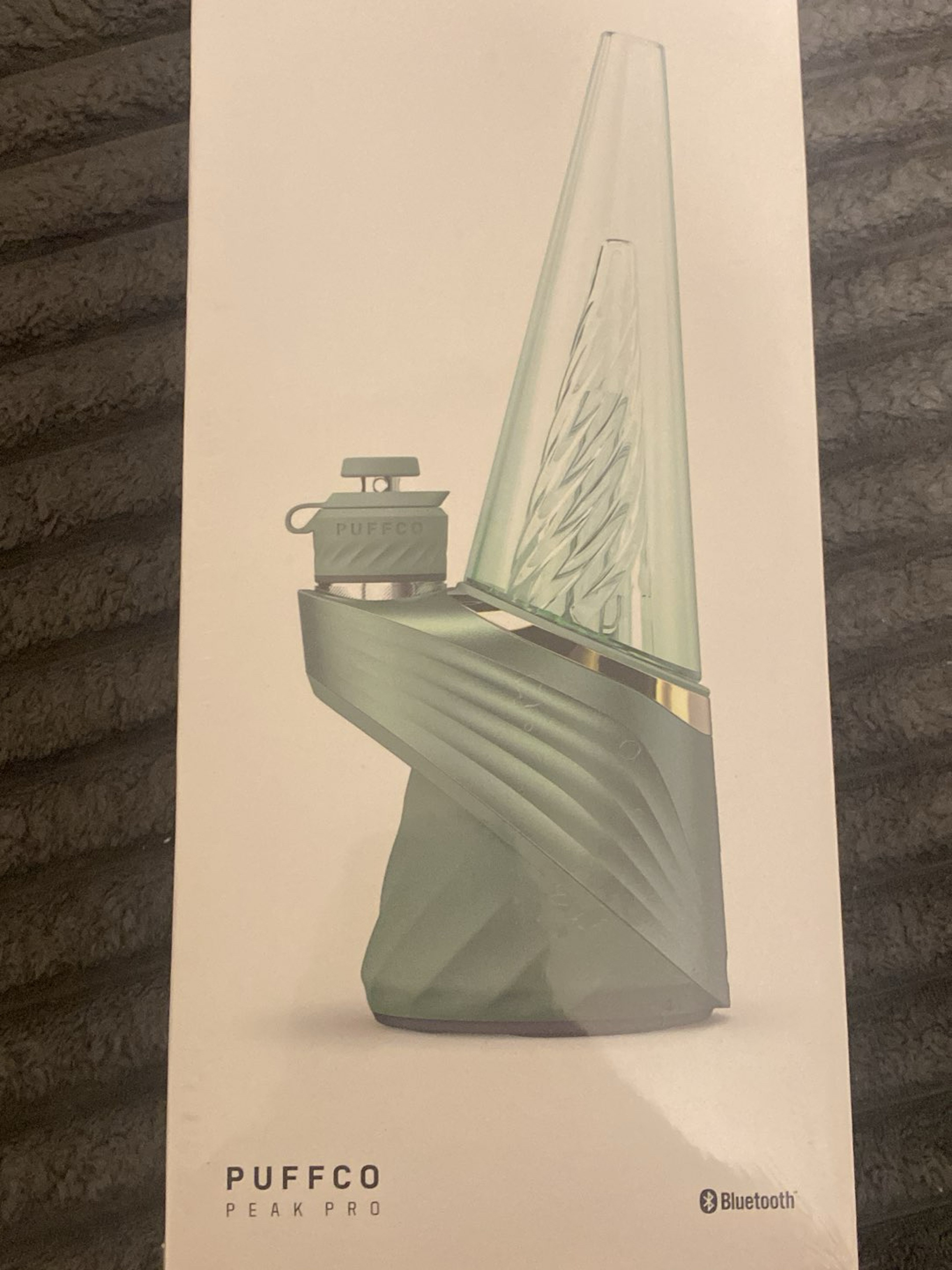 Preview pic of Puffco peak pro