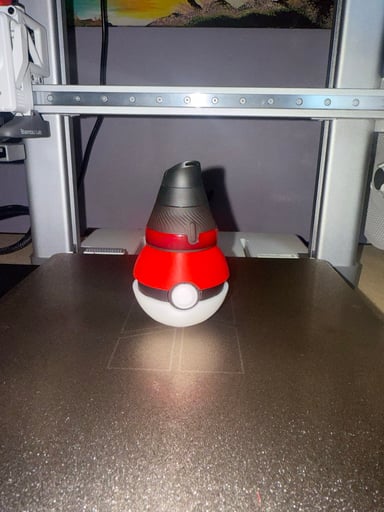 Preview pic of Puffco Proxy Core Skin – [Pokeball]