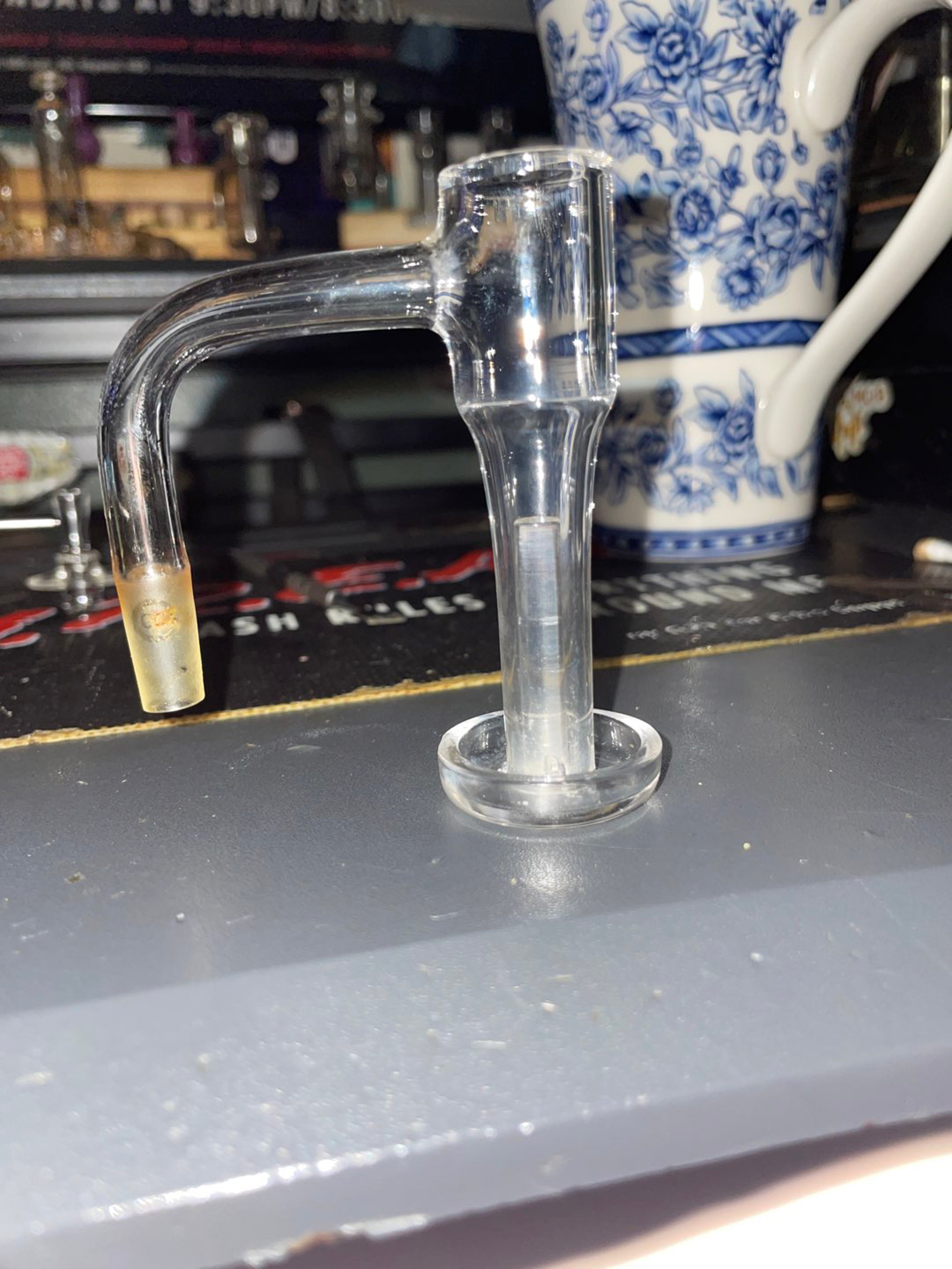 Preview pic of Greek Glass XL Dini + 6mm x 30mm quartz pillar