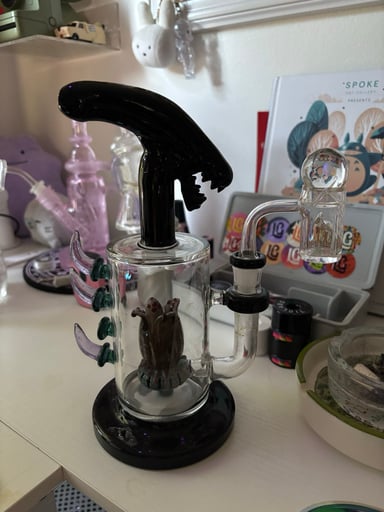 Preview pic of Xenomorph Dab Rig