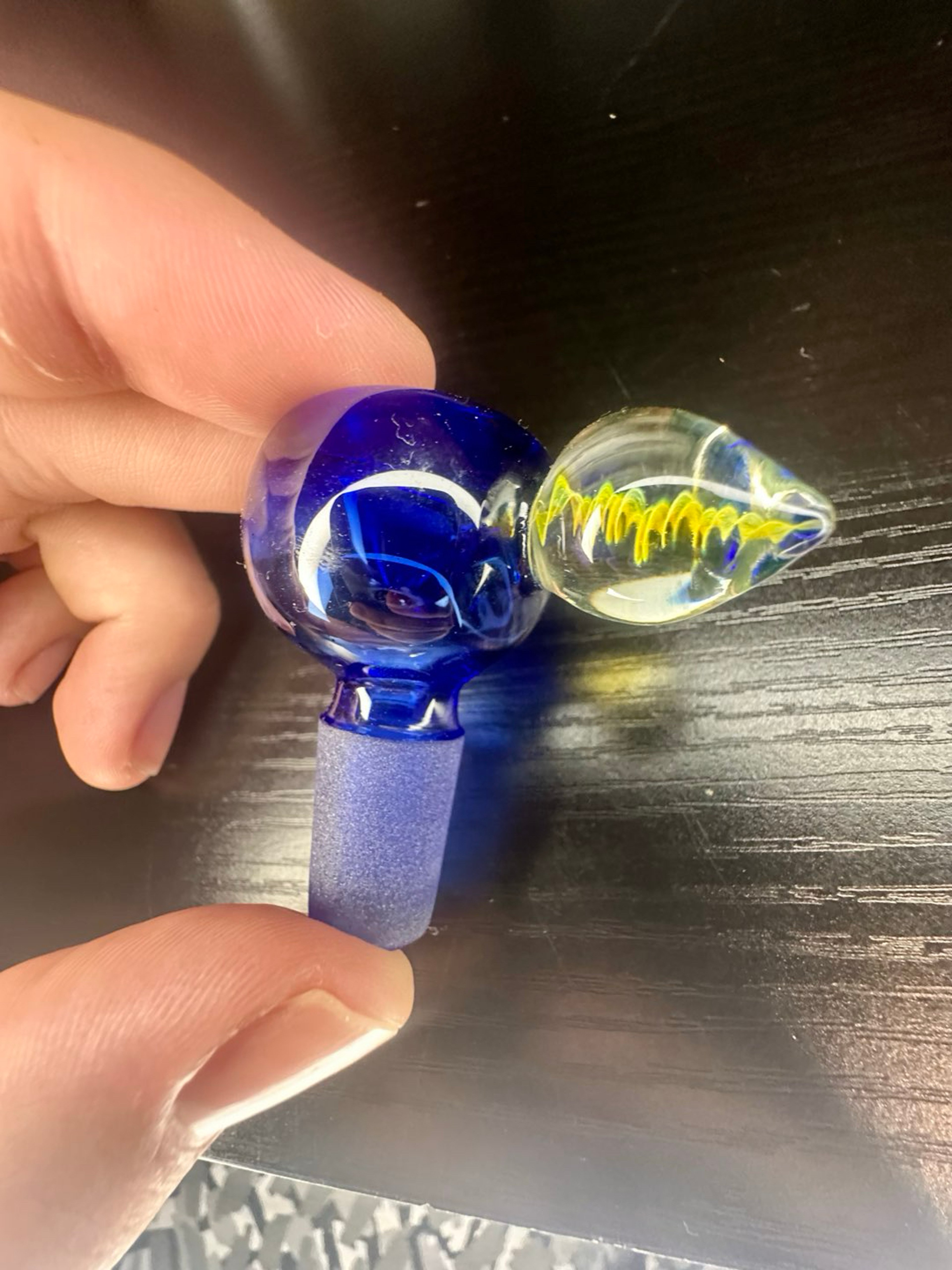 Preview pic of 14mm bowl | cobalt with gold fume | nobrakesglass