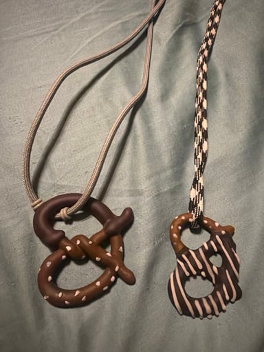 Preview pic of Soup pretzels