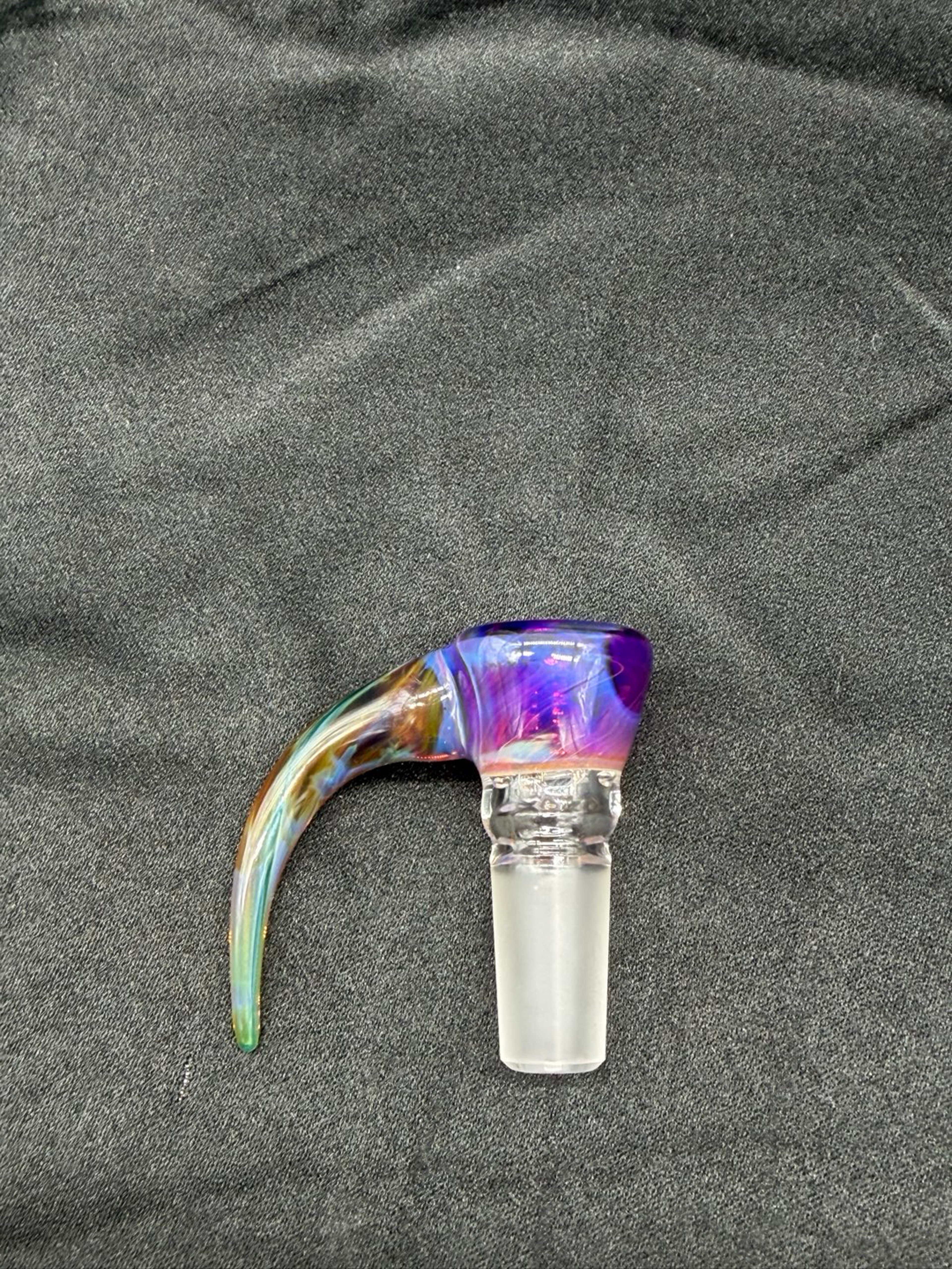 Slynxxglass slide image 0