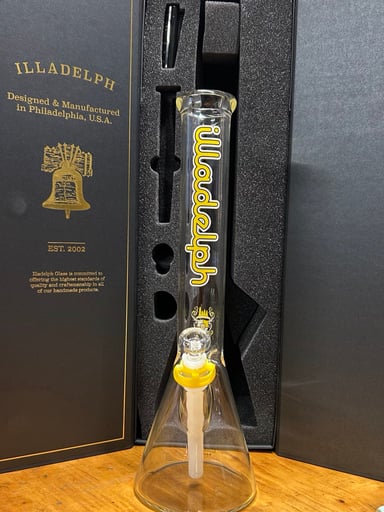 Preview pic of Illadelph Short Beaker - 5mm - Yellow