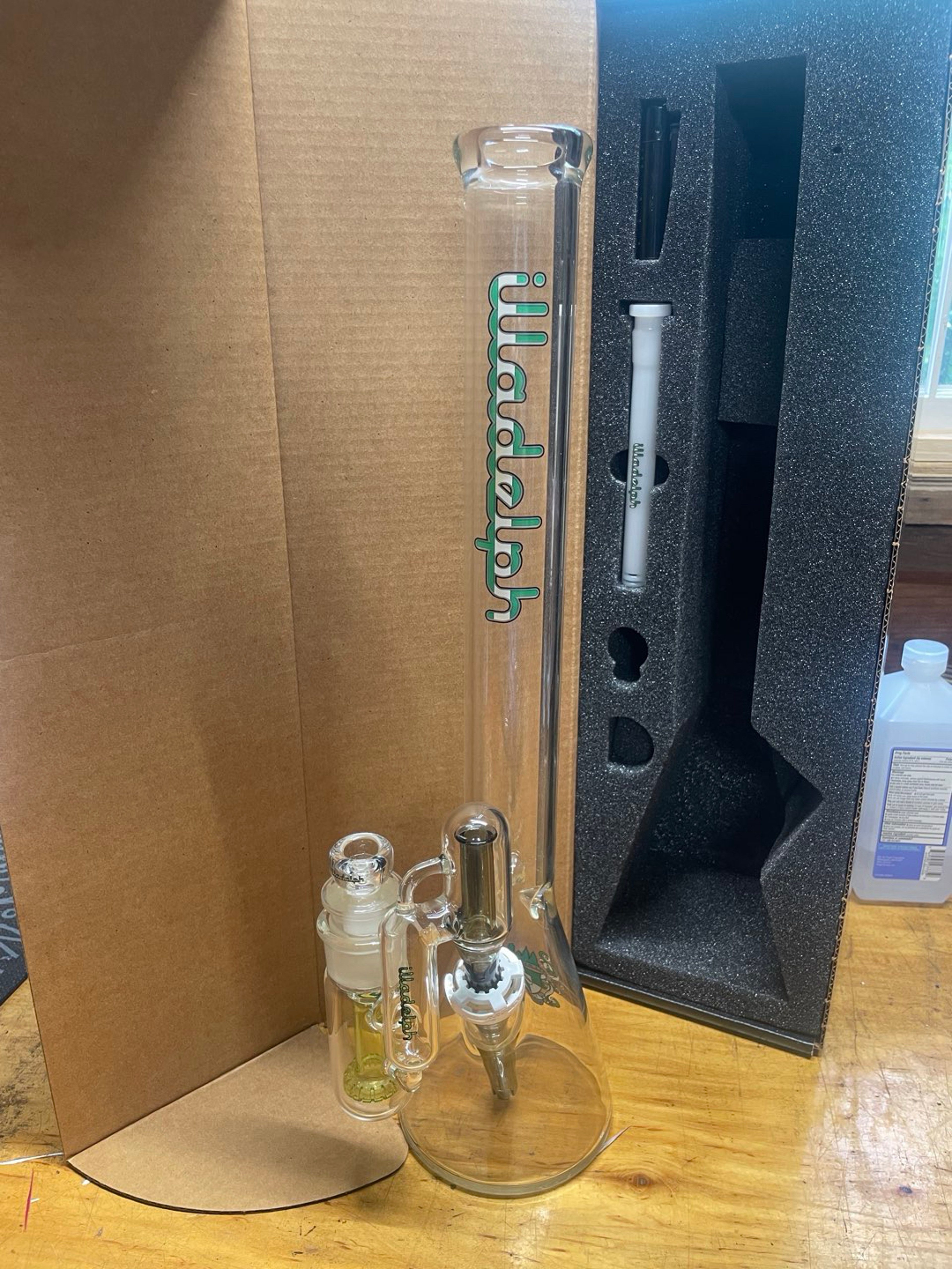 Preview pic of Illadelph Tall Beaker - 2nd - Eagles 🦅 - 5mm + Camo Ashcatcher