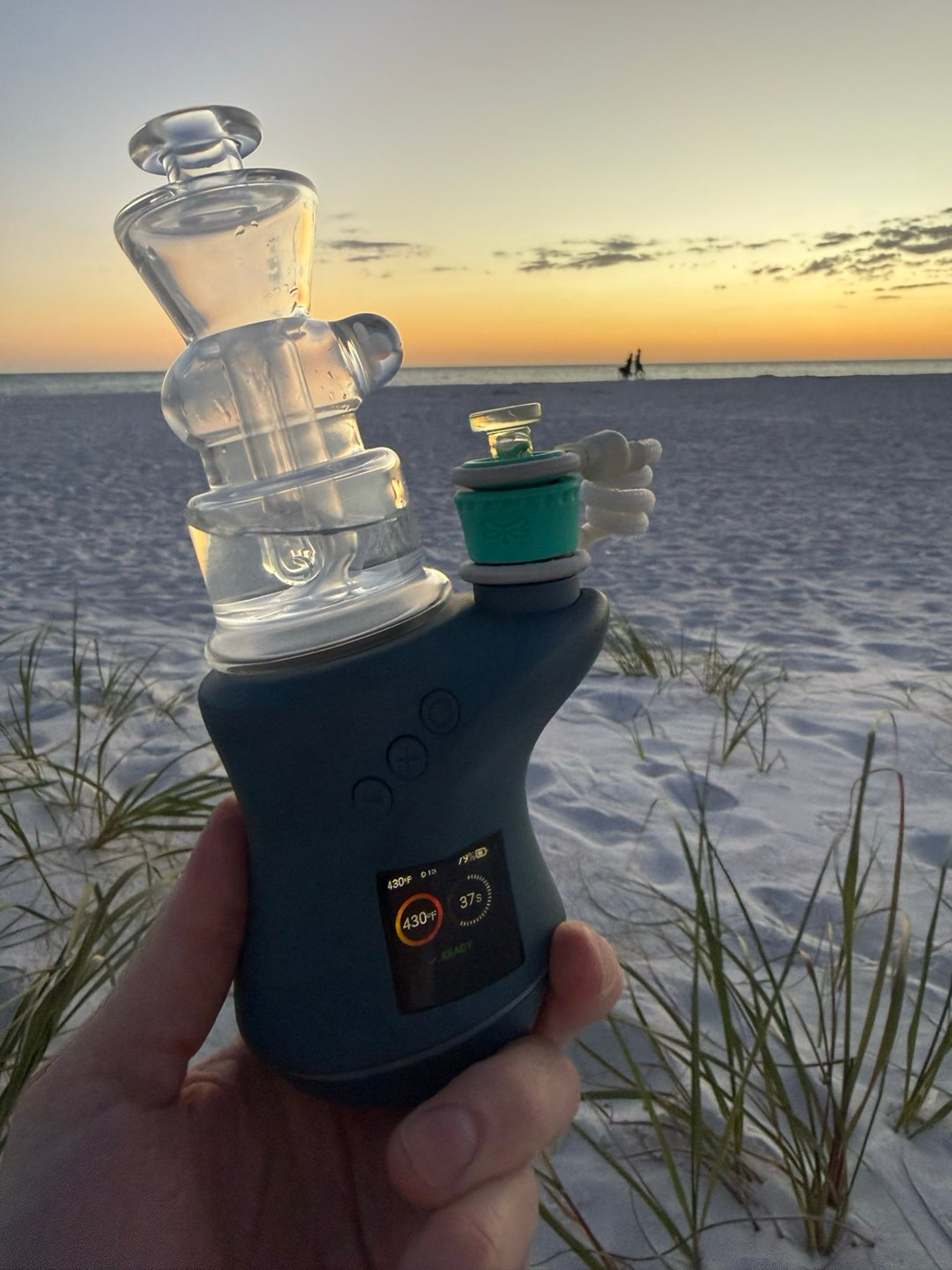 Preview pic of OBO* Carta 2 with EF Norris Top, xl atomizer. Comes with all accessories pictured