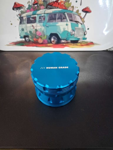 Preview pic of 1-2.5" human grade grinder 4pc model 2A