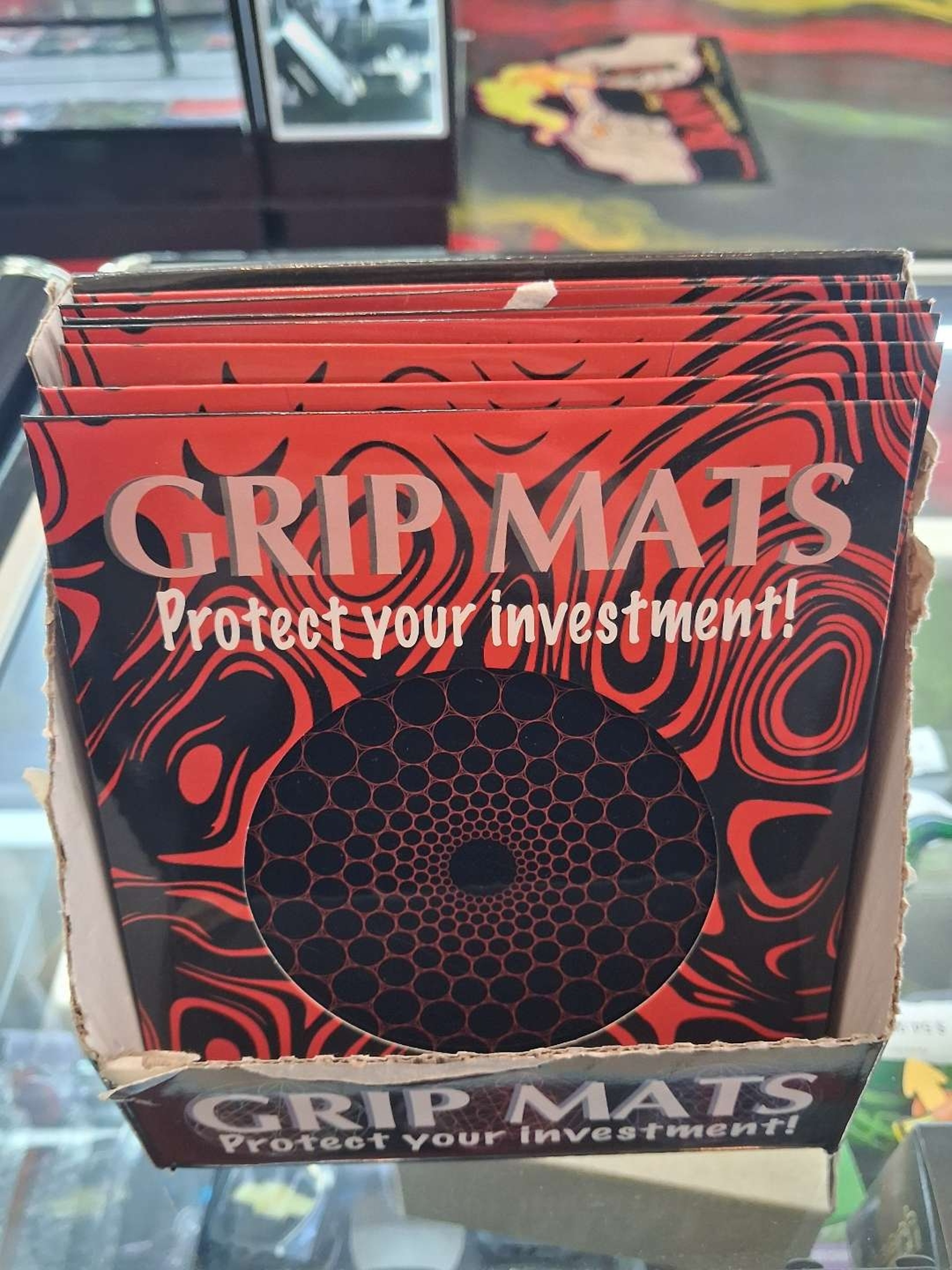 Grip mats 4.5" nanotechnology adhesive grip mat image 0