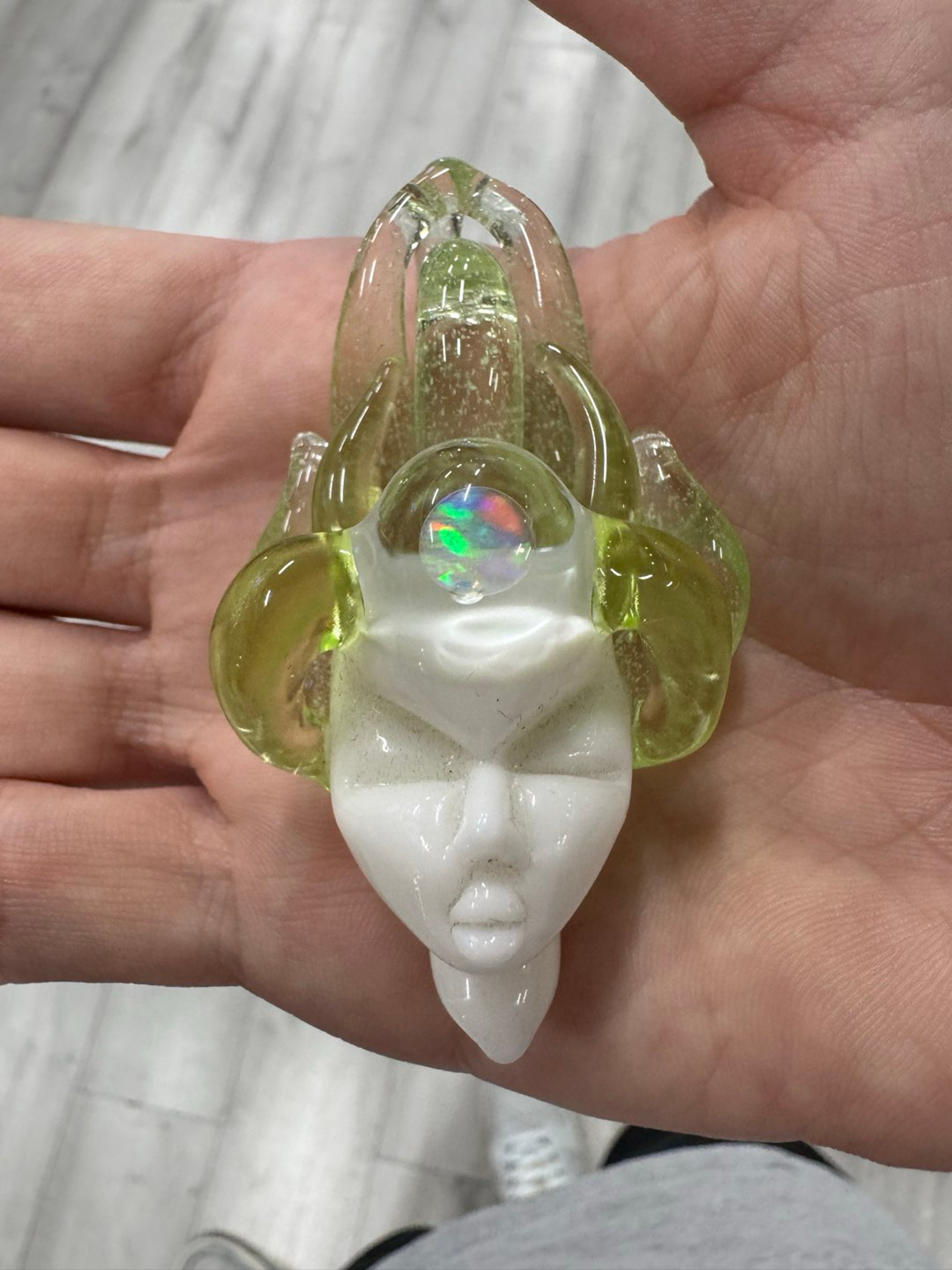 Preview pic of 2014 Laceface Pendant