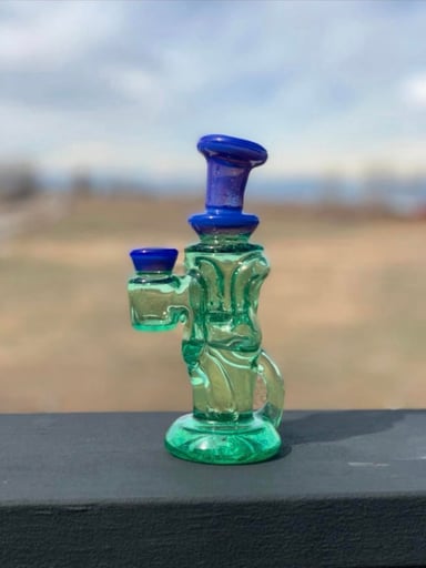 Preview pic of Rycraft glass cfl (green to purple)