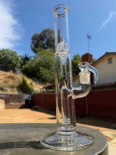 Preview pic of Sovereignty Glass, Bong
