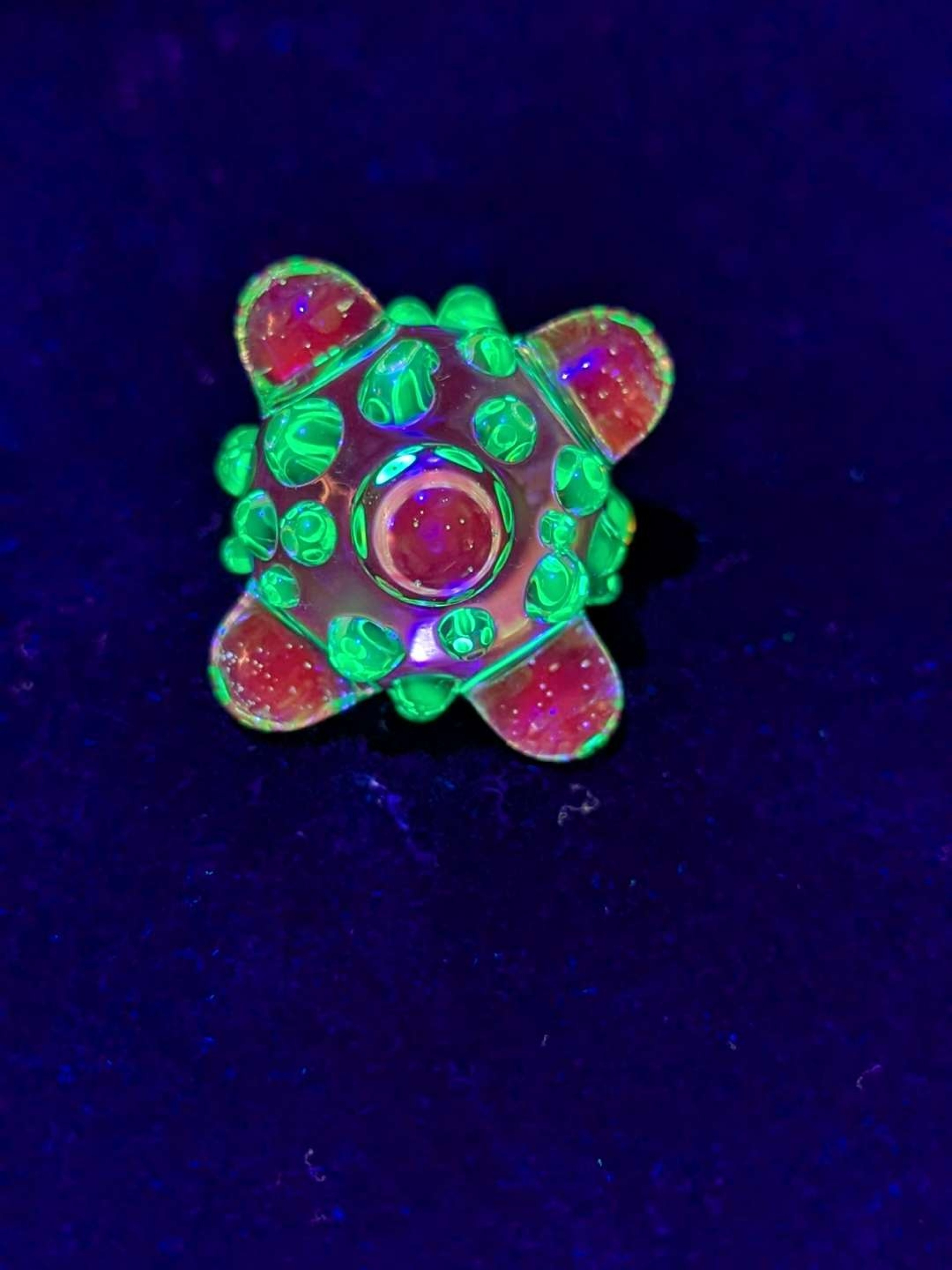 1.3" UV Reactive Jigjax image 0