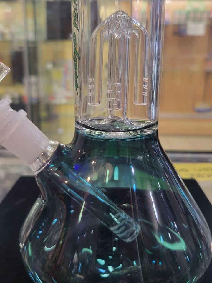 11 in beaker | Shop Beakers on GlassPass