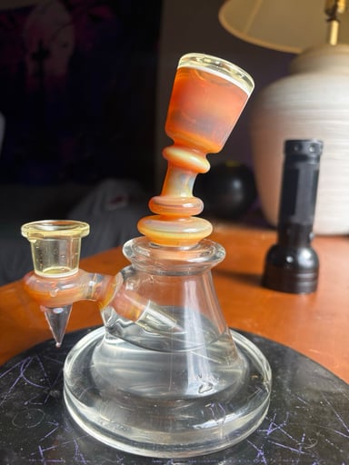 Preview pic of Echelon glass jammer