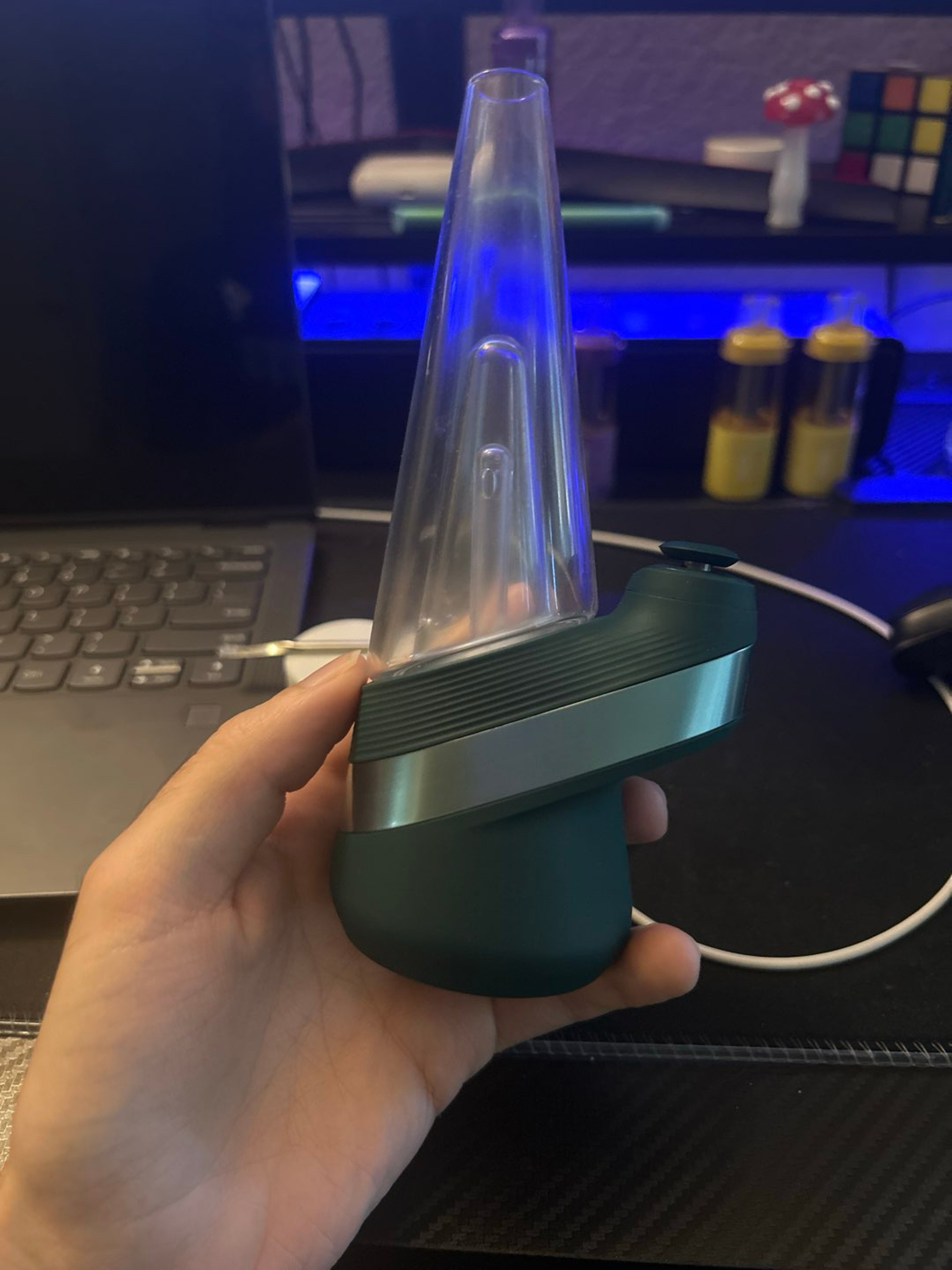Preview pic of Puffco peak (pine)