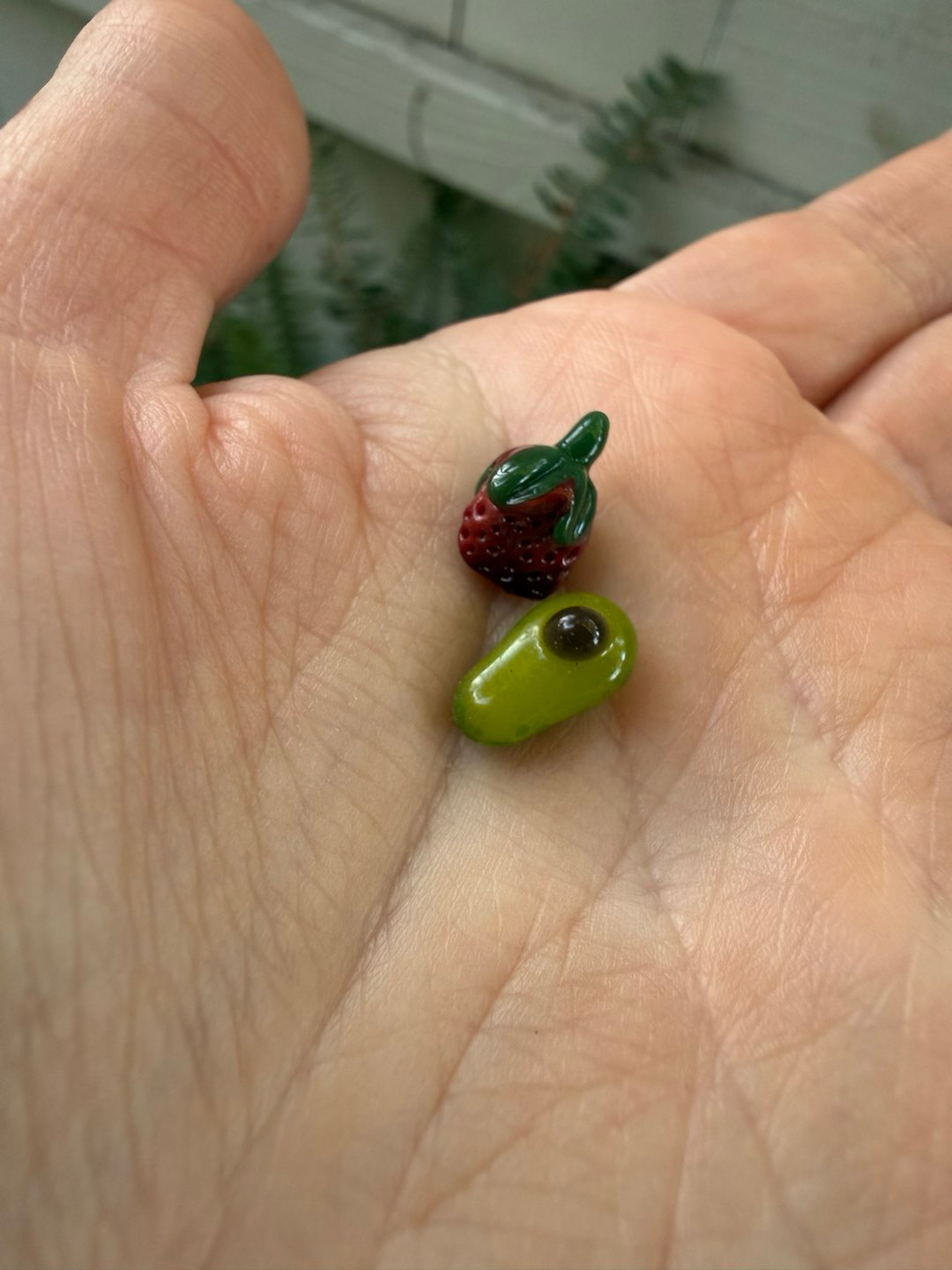 Preview pic of Avacado and Strawberry Terp pearls